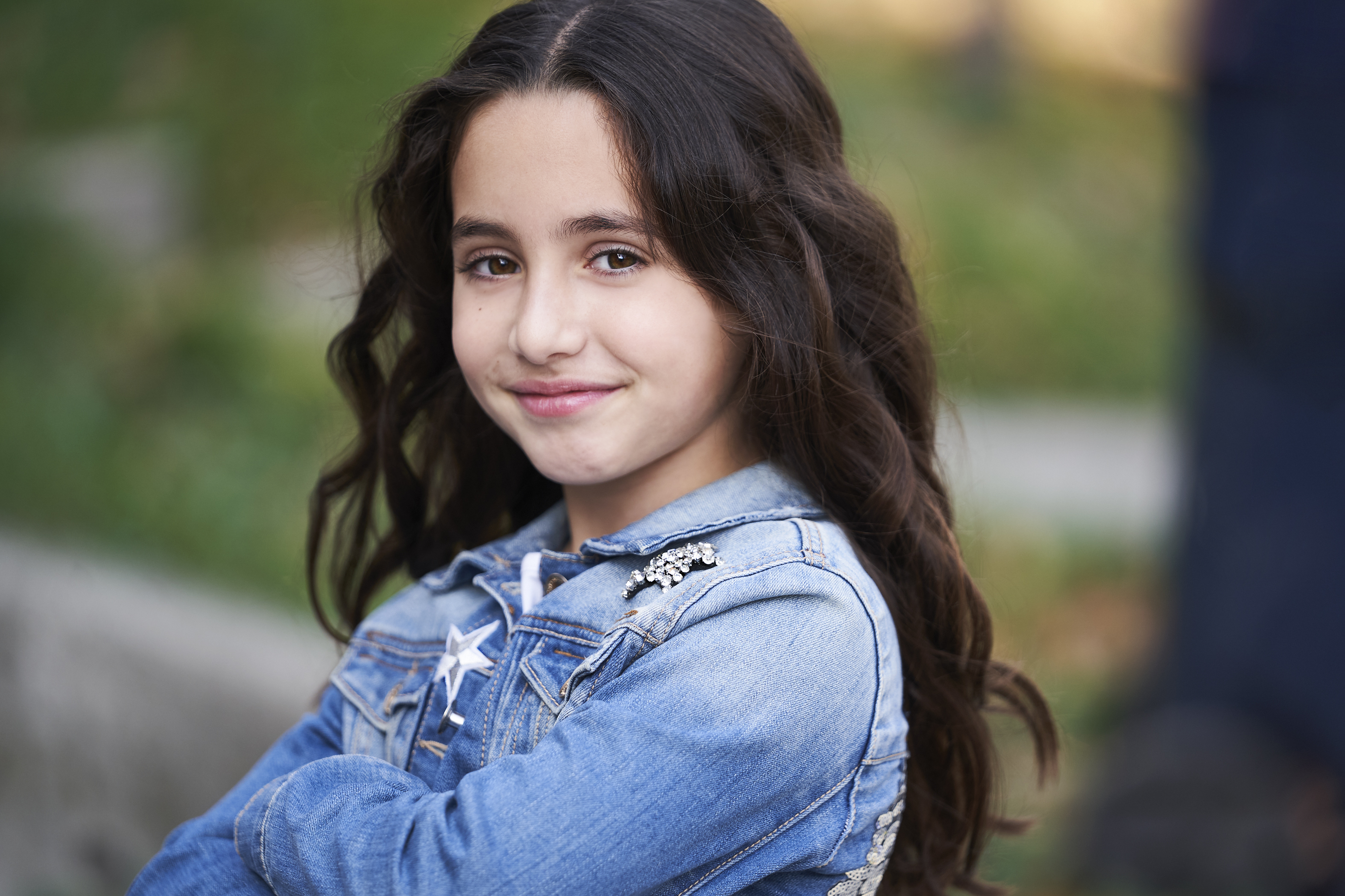 actor Lexi Perri large photo