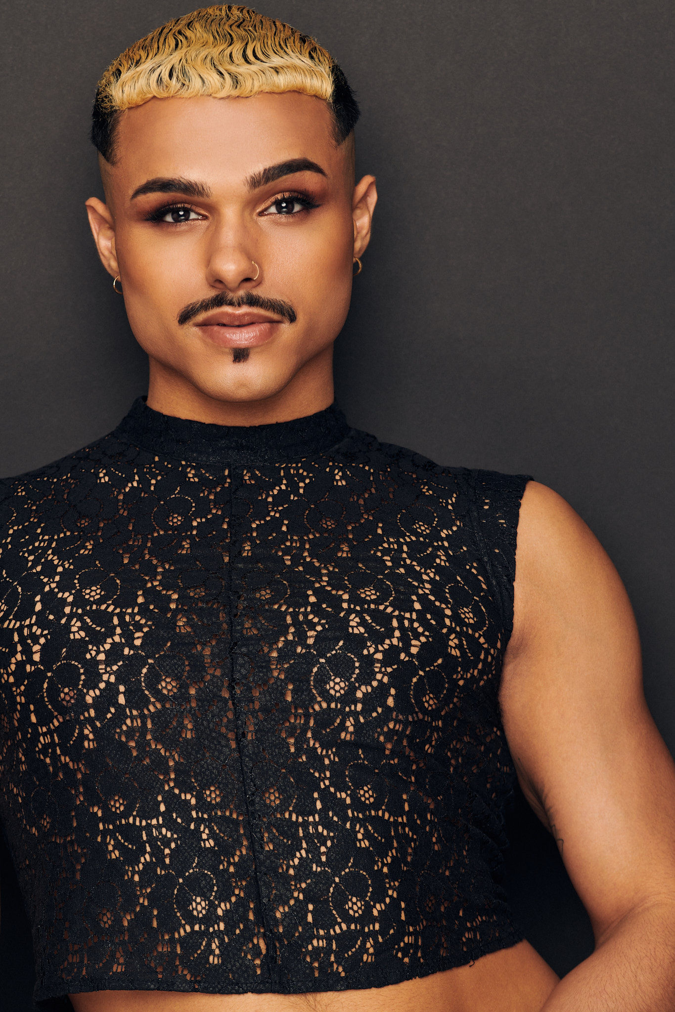 actor Tomas Matos large photo