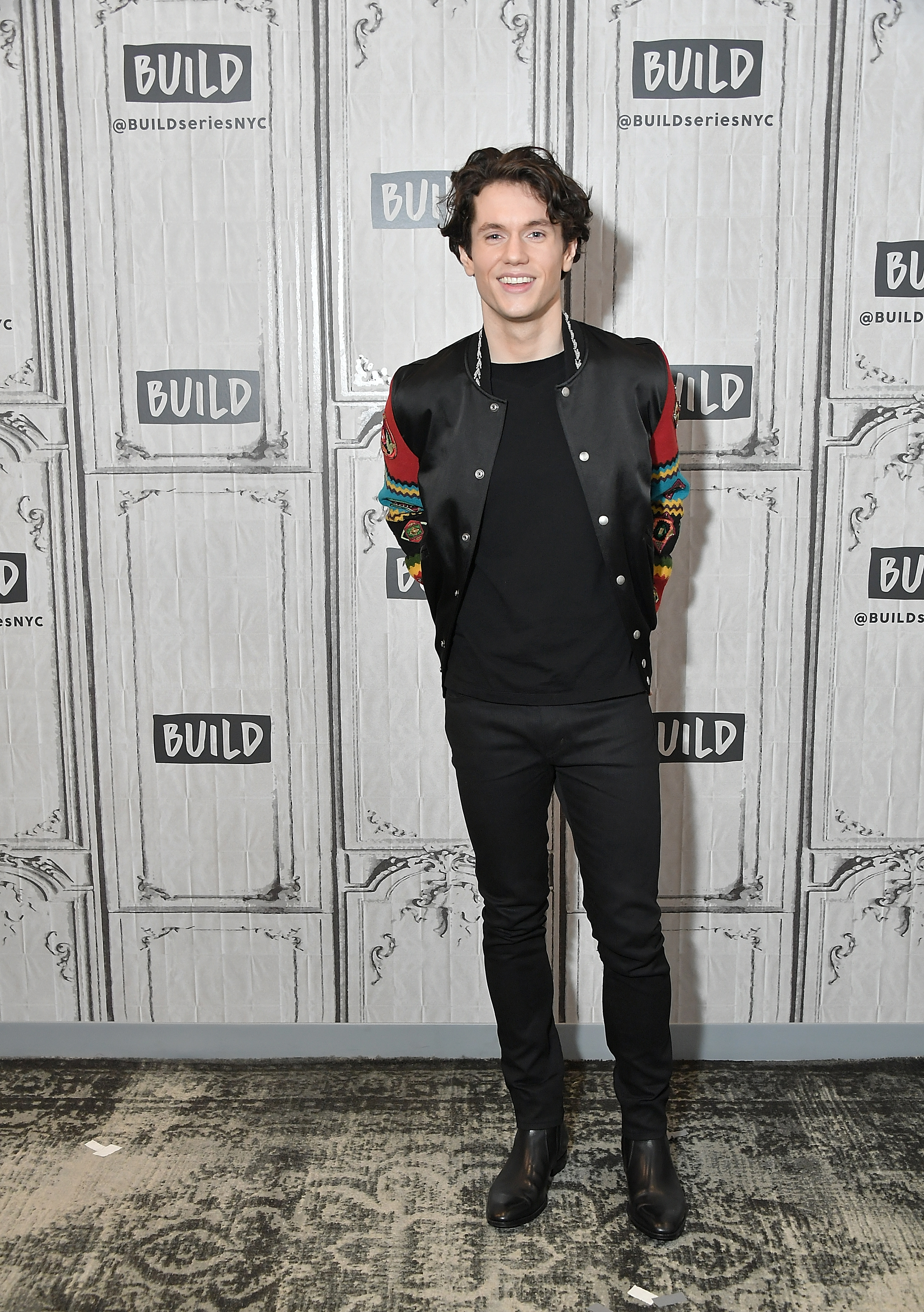 actor James Scully large photo