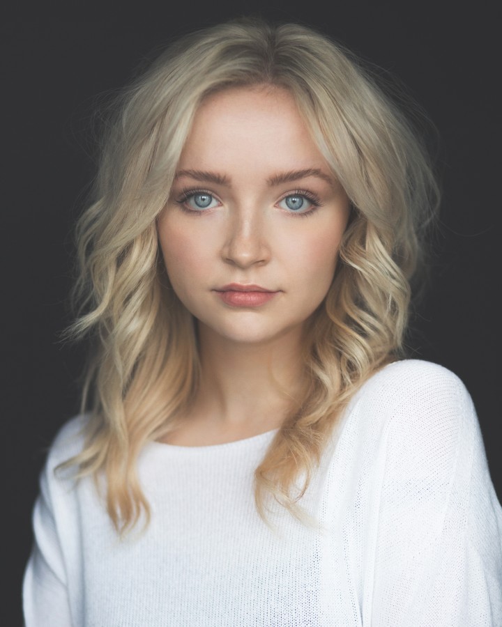 actor Ellen Evans large photo