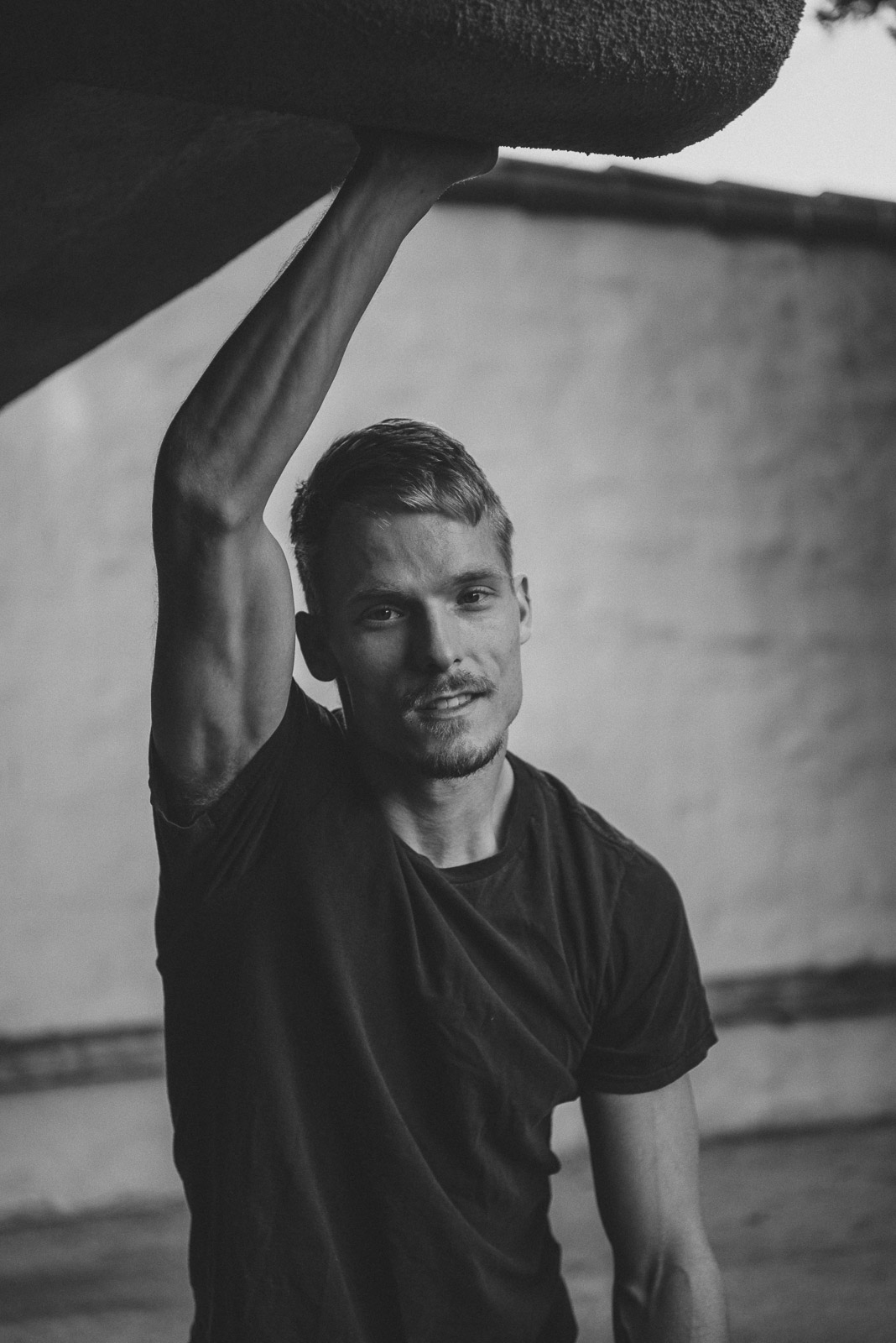 actor Dakota Daulby large photo