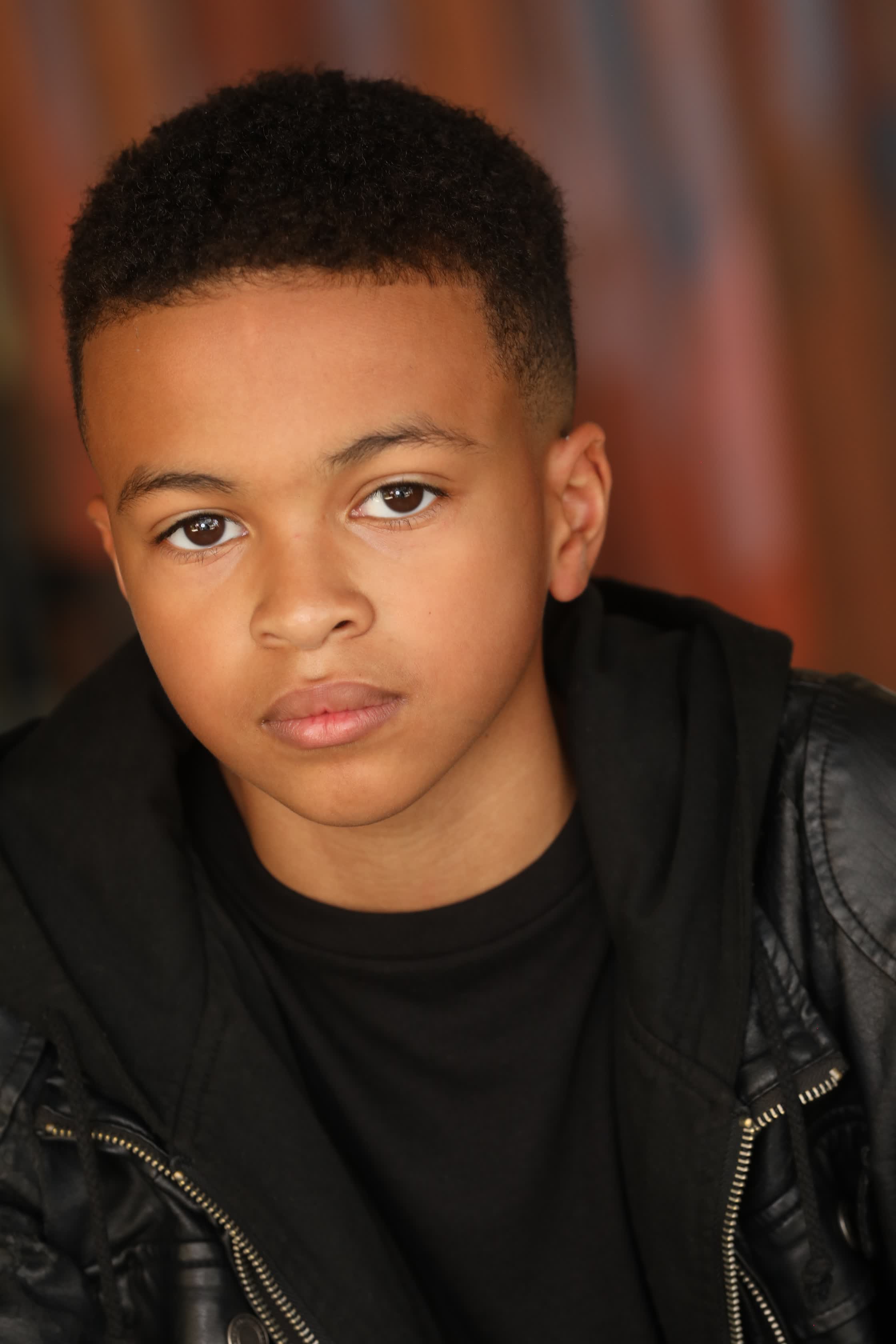 actor Shaun Dixon large photo