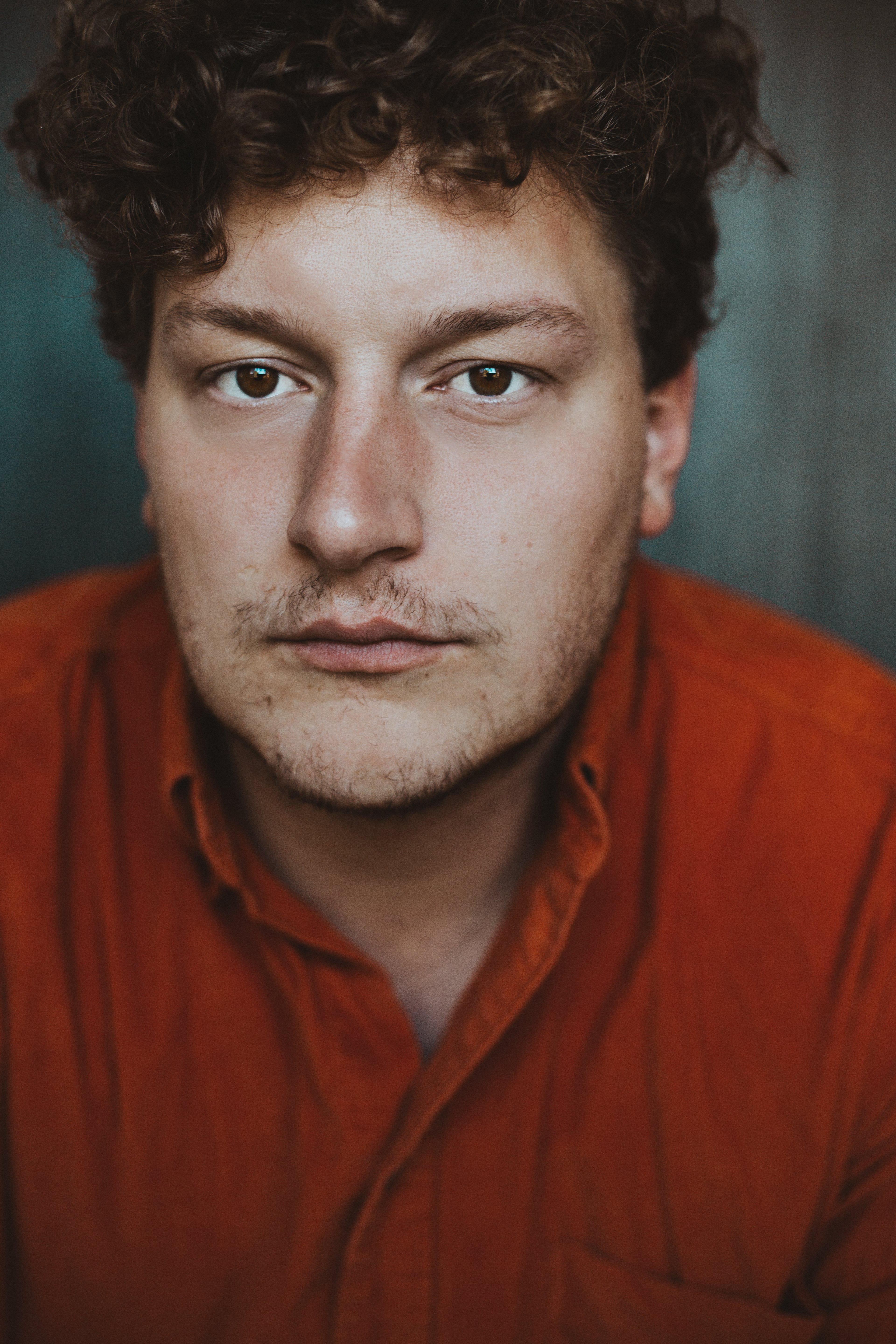 actor Ari Alexander large photo