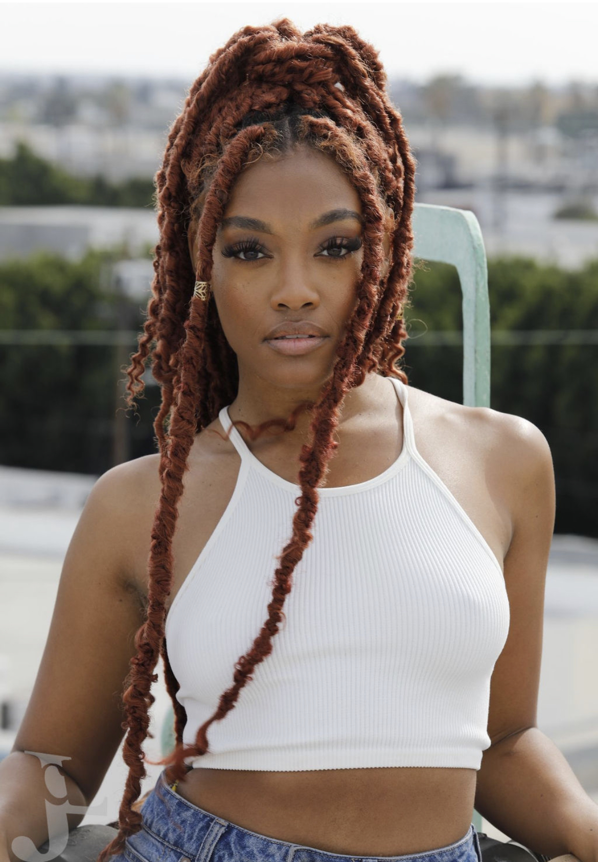 actor Miah Blake large photo