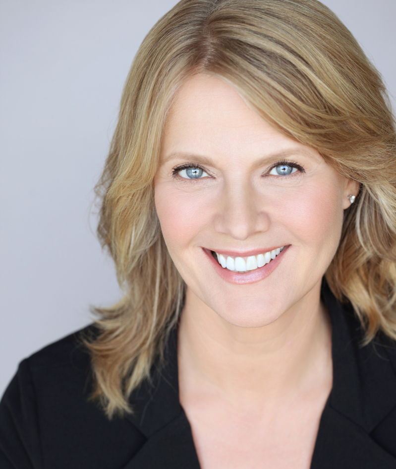 actor Catherine McClenahan large photo