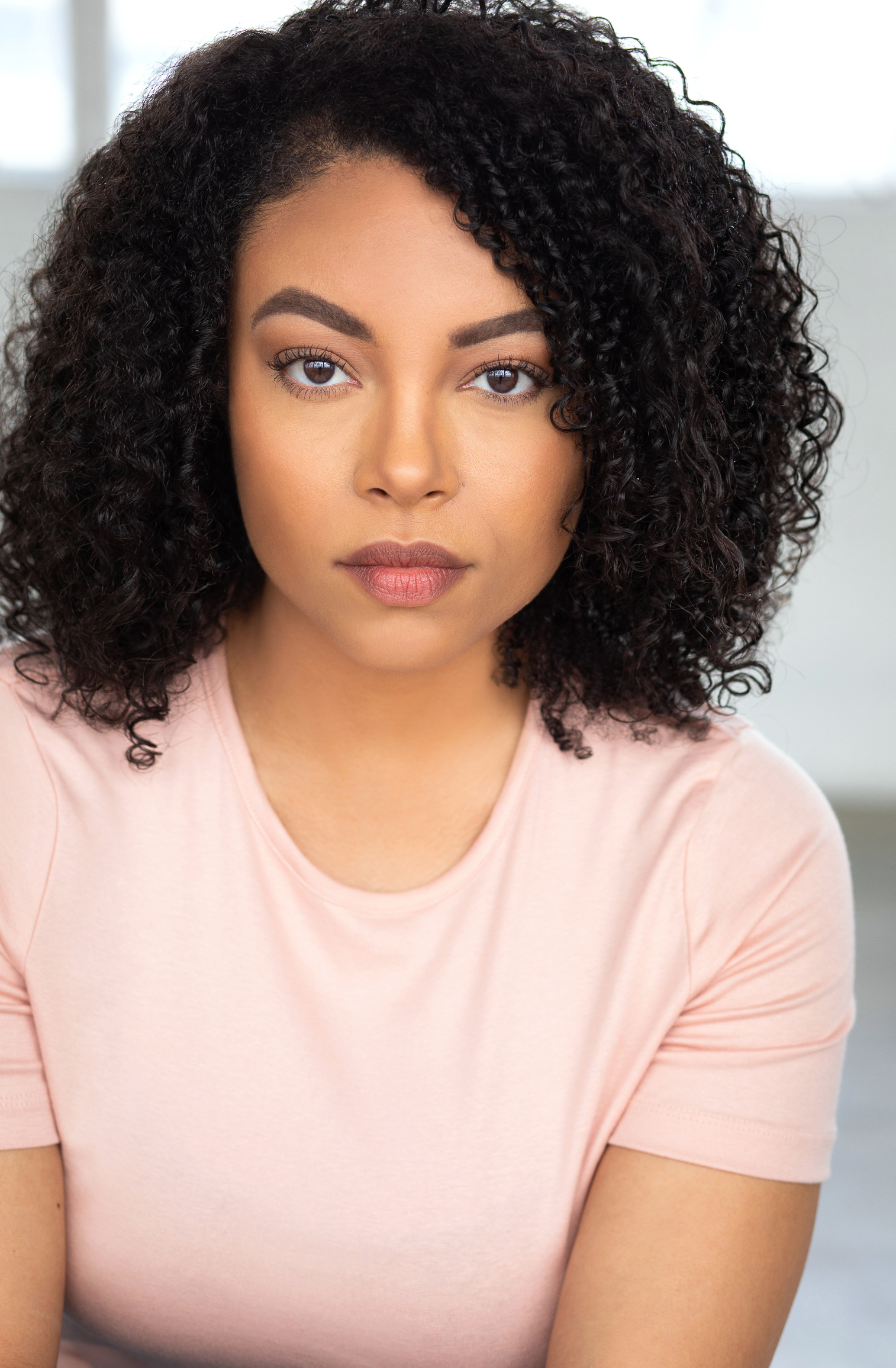 actor Ashely Biski large photo