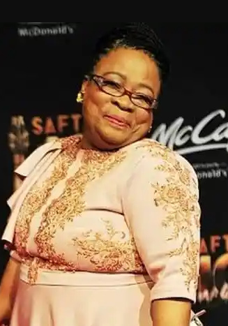 actor Lillian Dube large photo