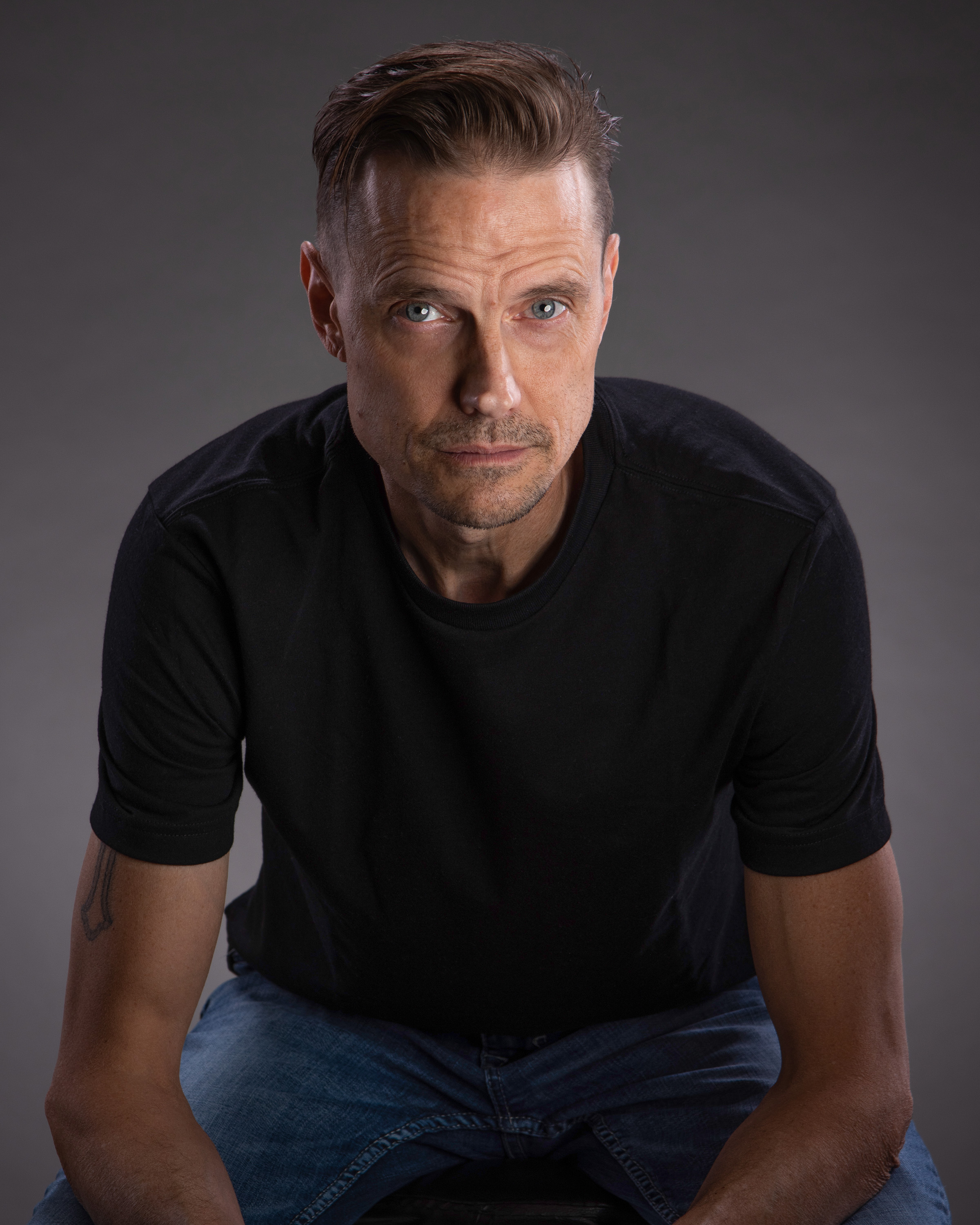 actor Doug Dawson large photo