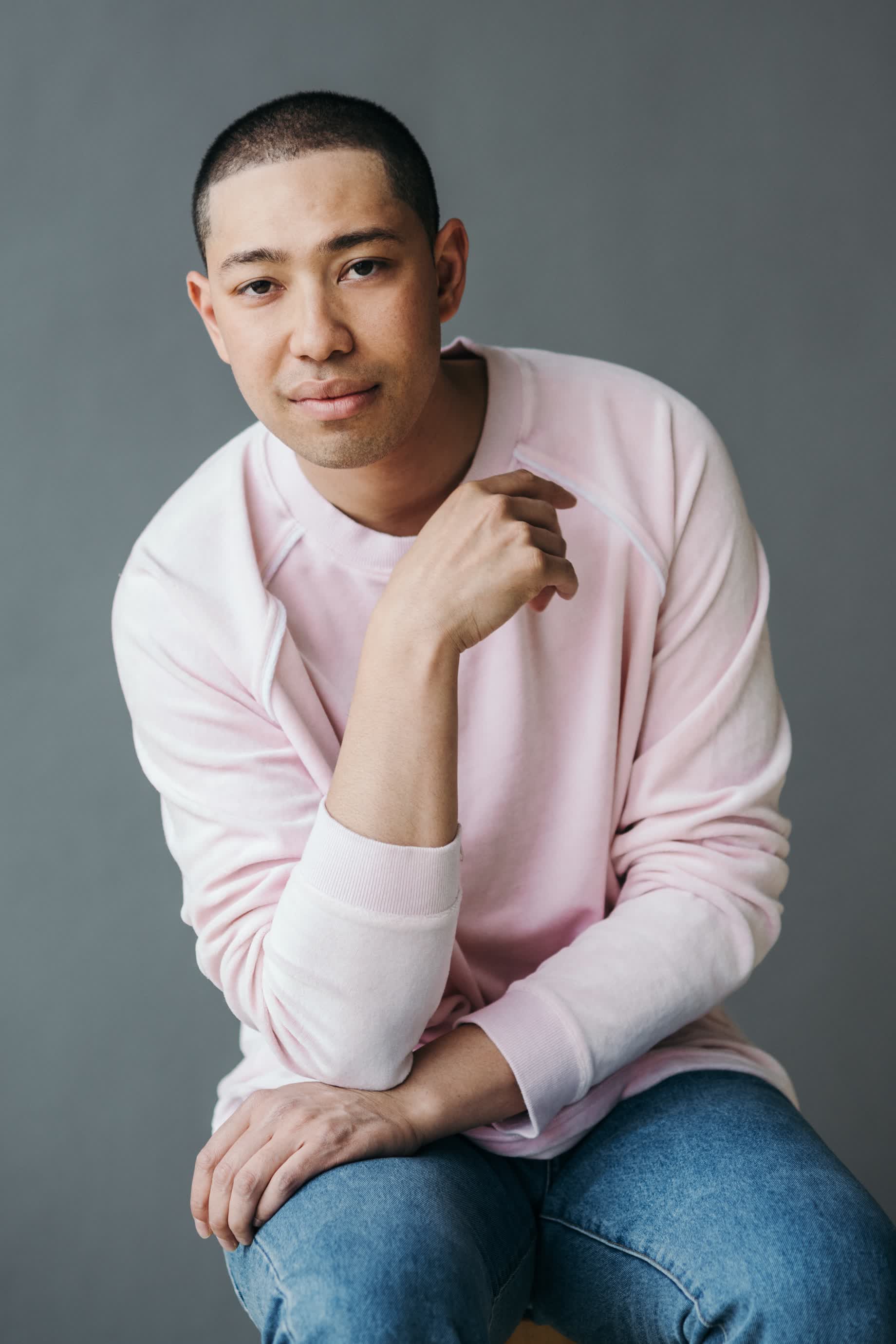 actor Anthony Hull large photo