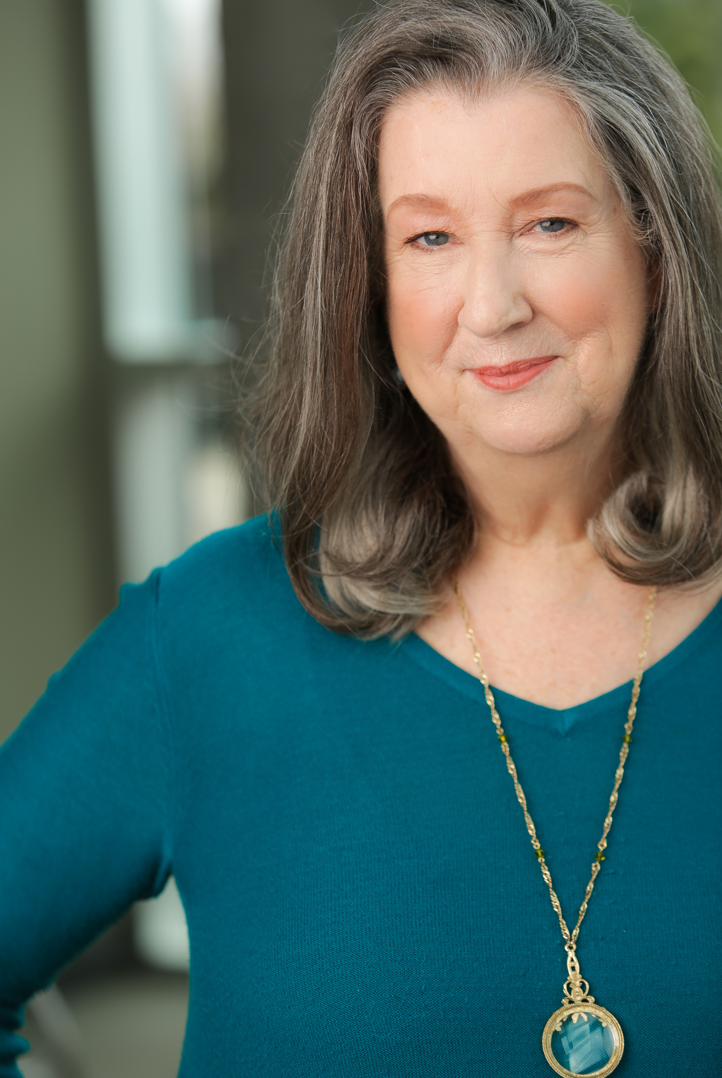 actor Sharon Blackwood large photo