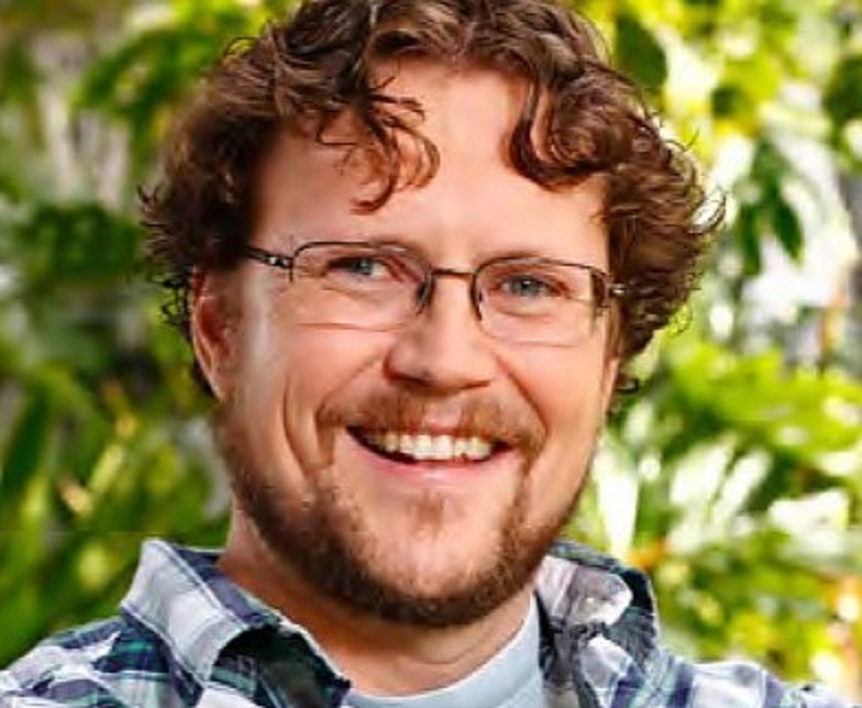 actor Kris Pearn large photo