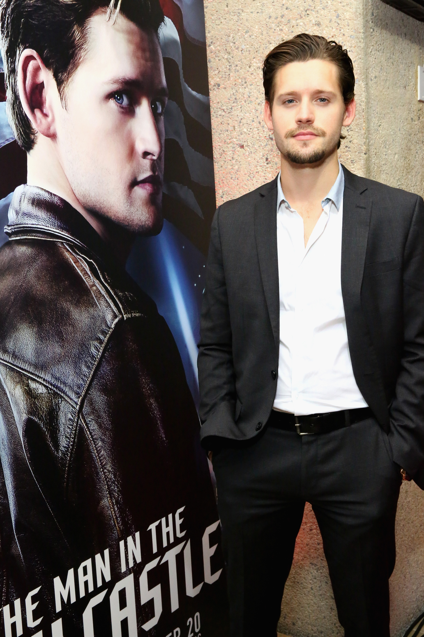 actor Luke Kleintank large photo