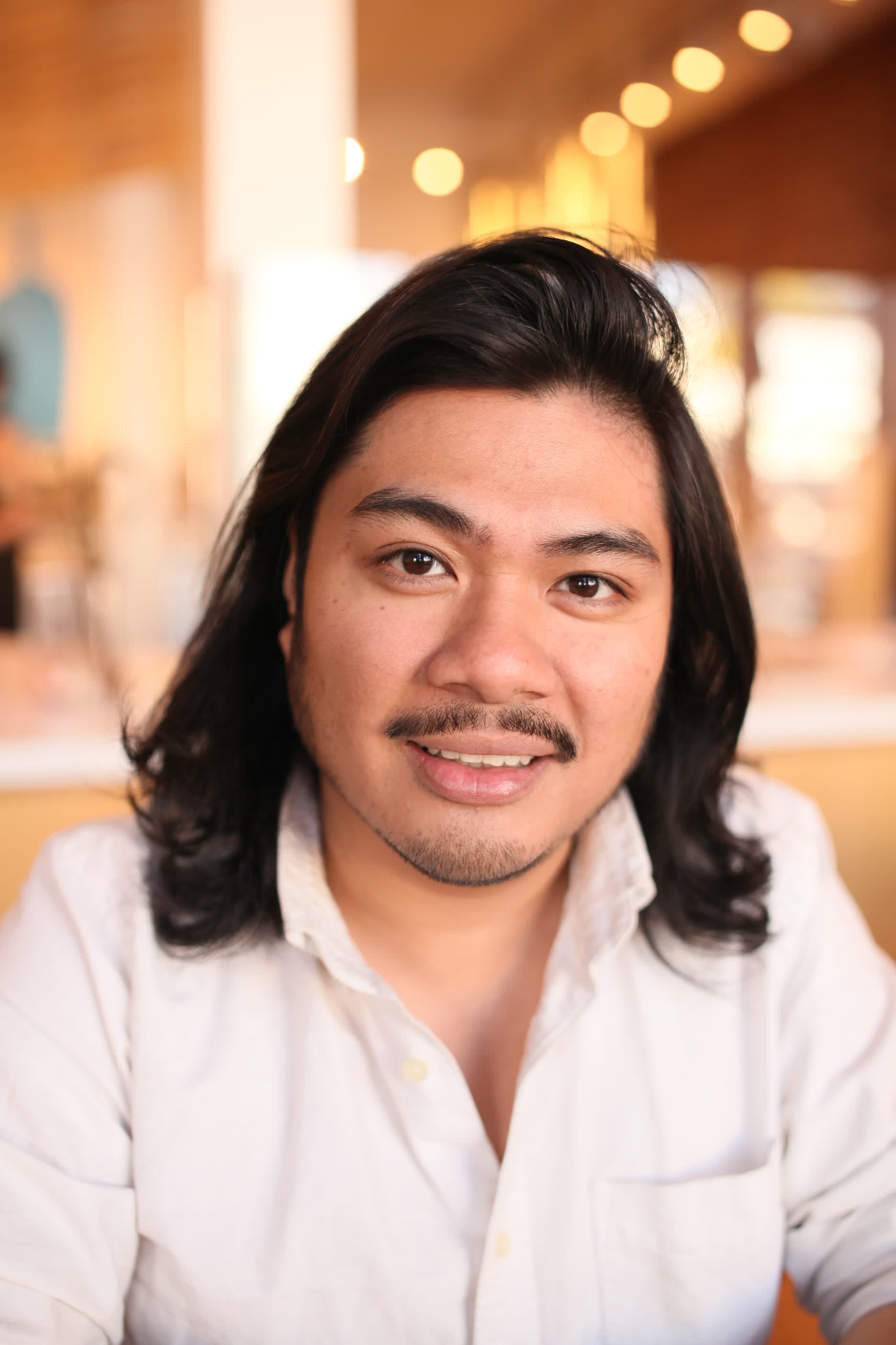 actor Dan Ramos large photo