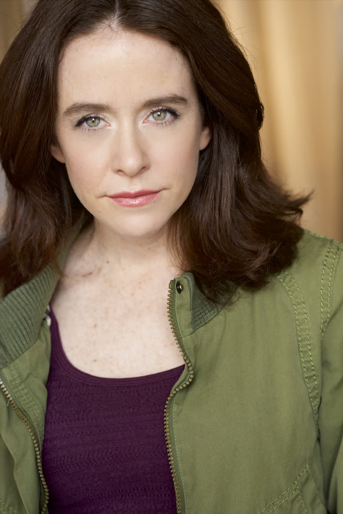 actor Alejandra Gollas large photo