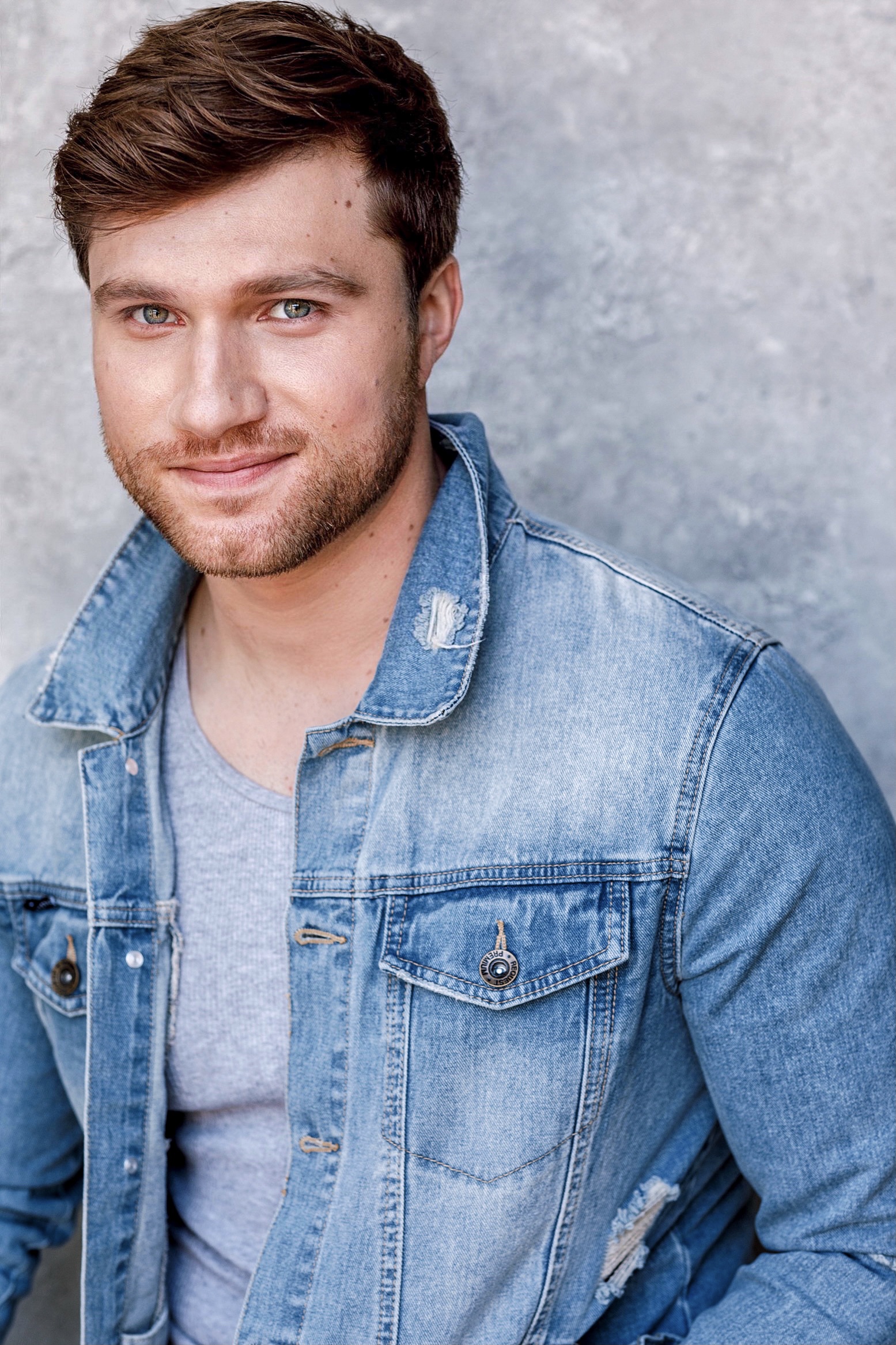 actor Anthony Coons large photo