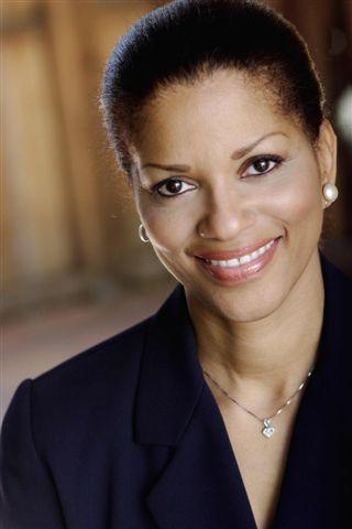 actor Summer Walters large photo