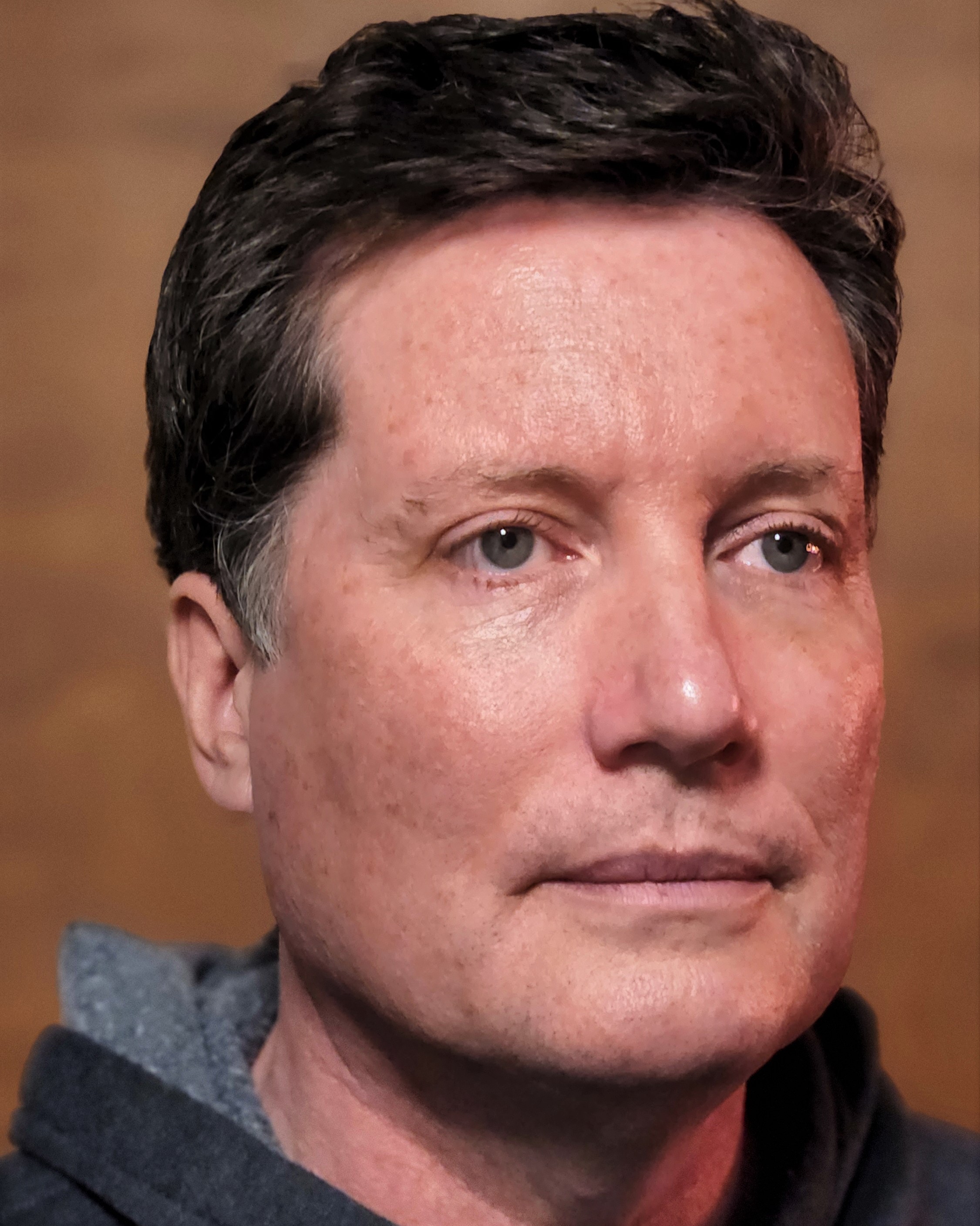 actor James Quinn large photo