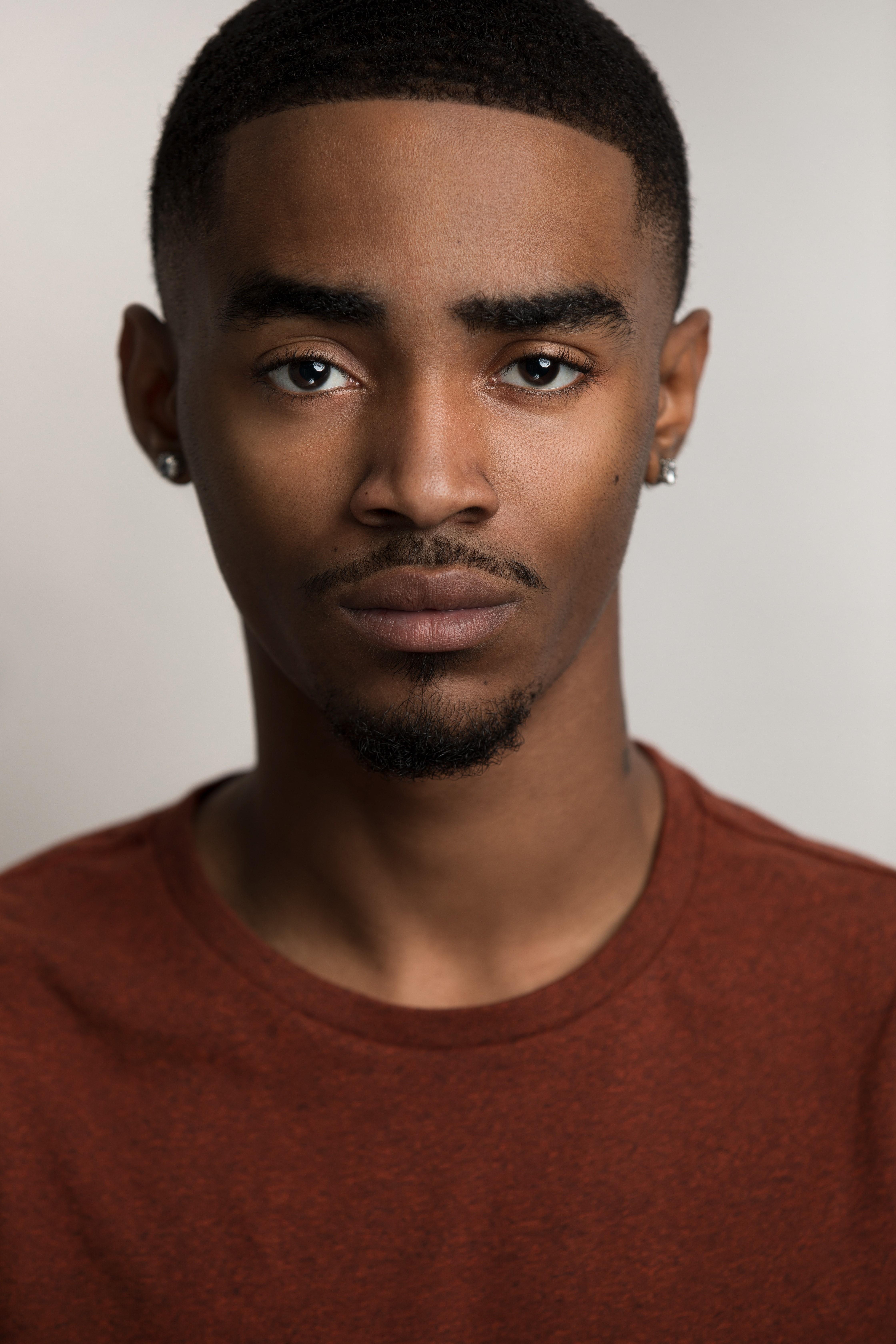 actor Myles Truitt large photo