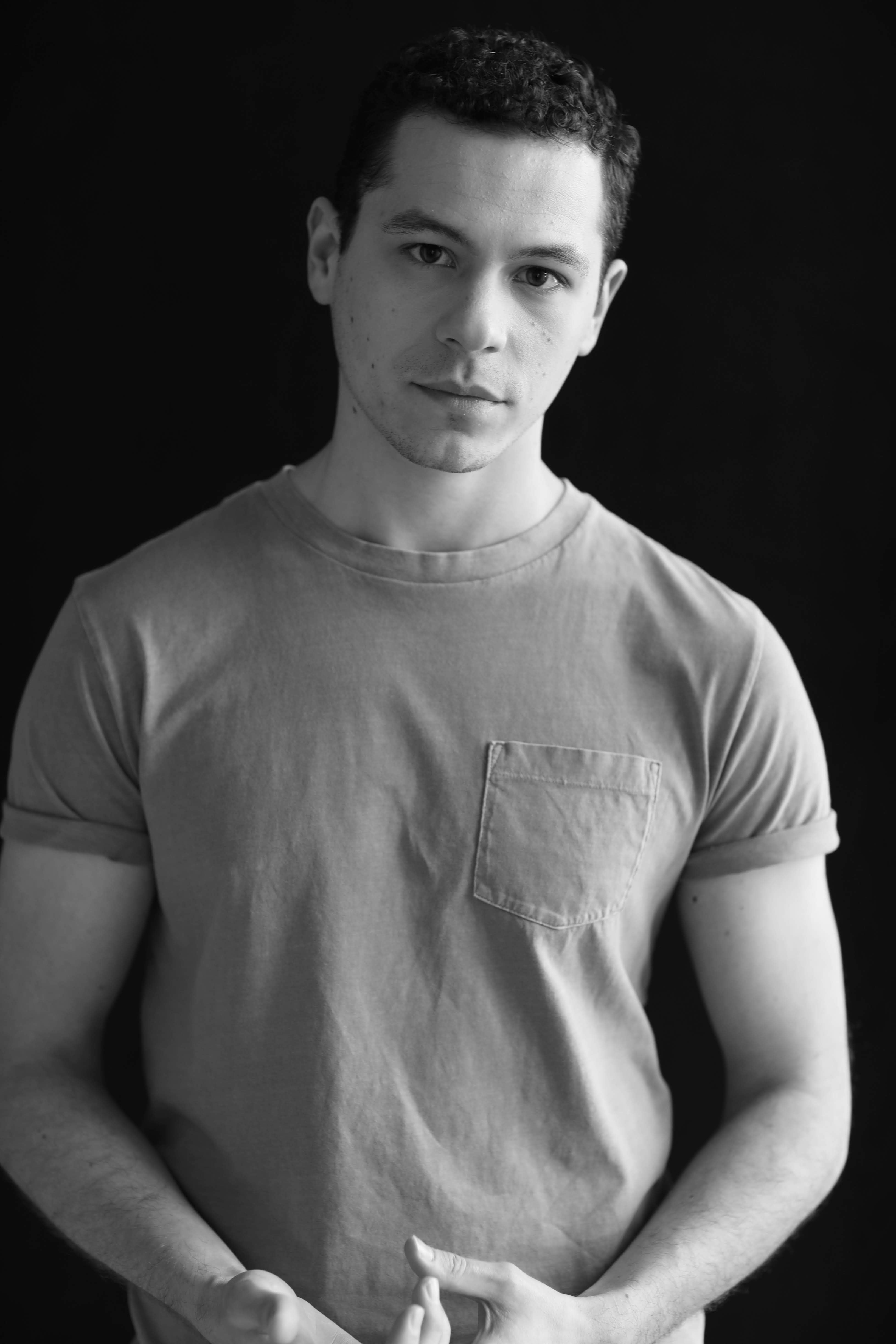 actor Avery Whitted large photo