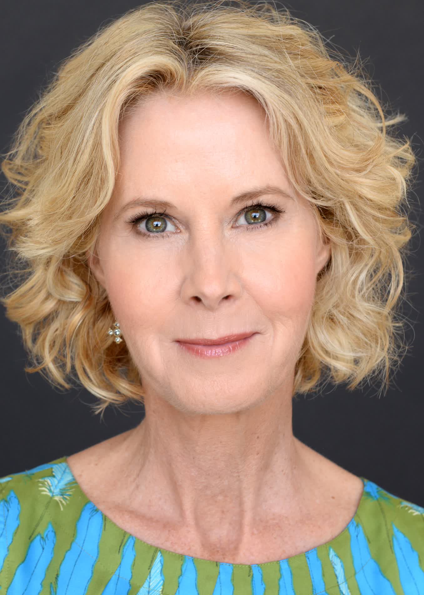 actor Mary-Beth Manning large photo