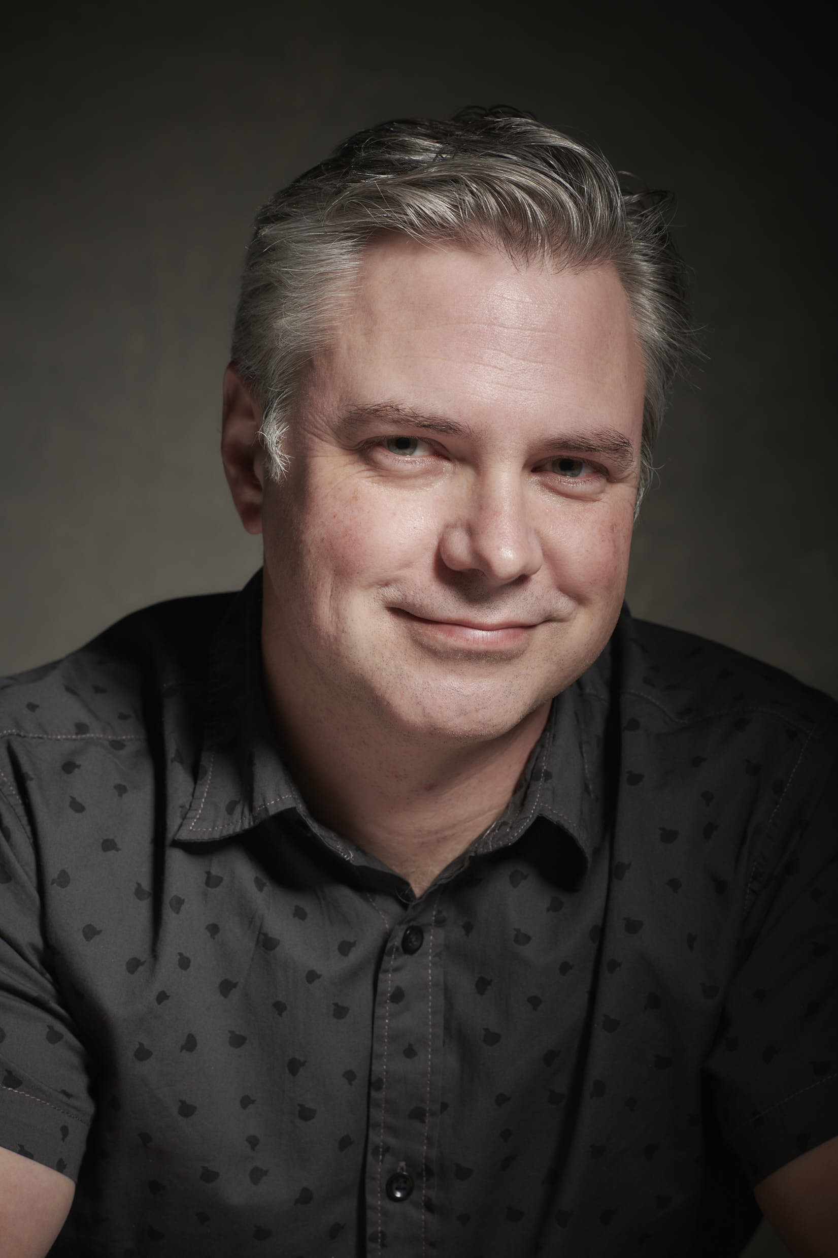 actor Gregor Phillips large photo