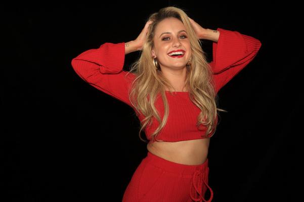 actor Brittney Wilson large photo