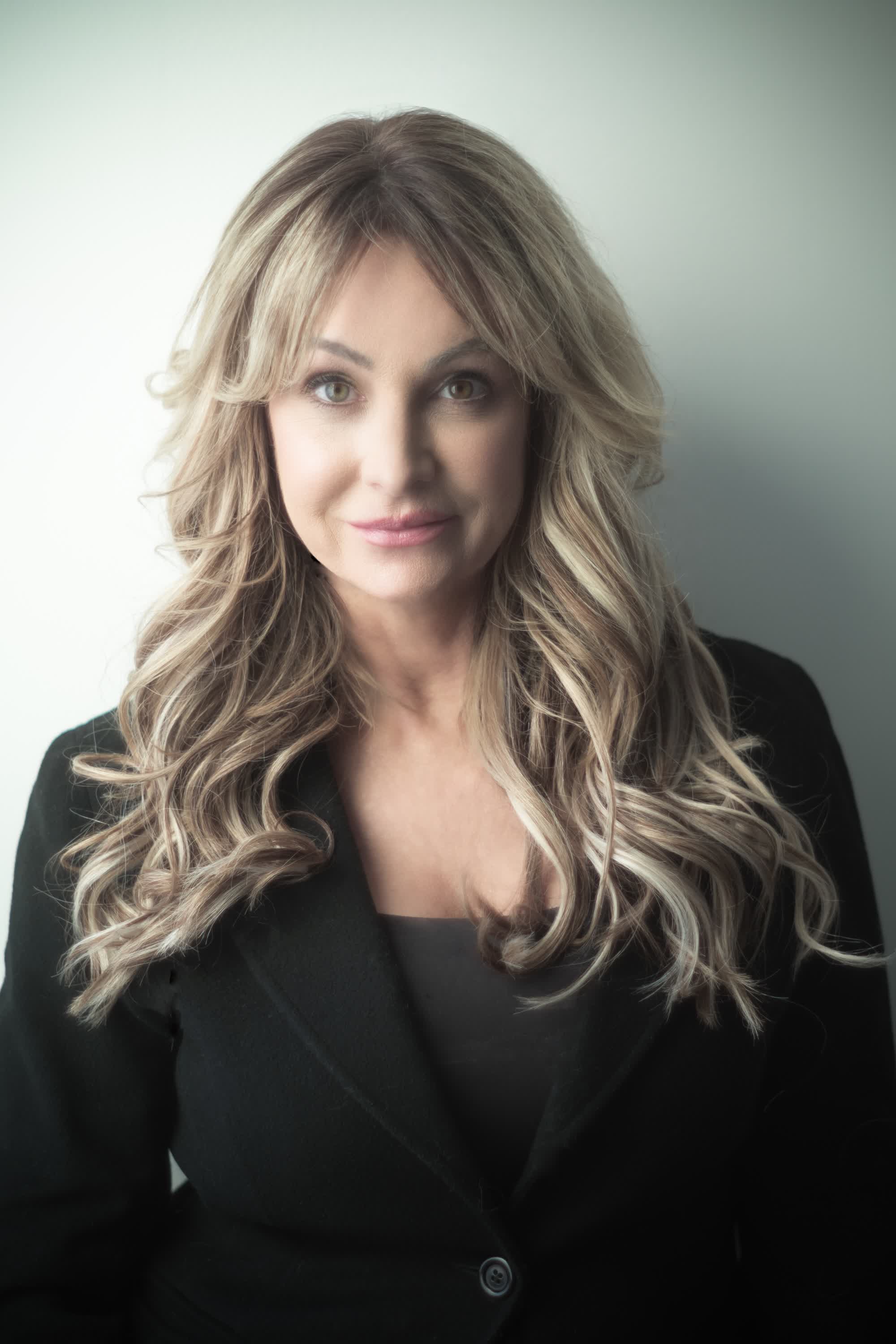 actor Onalee Ames large photo