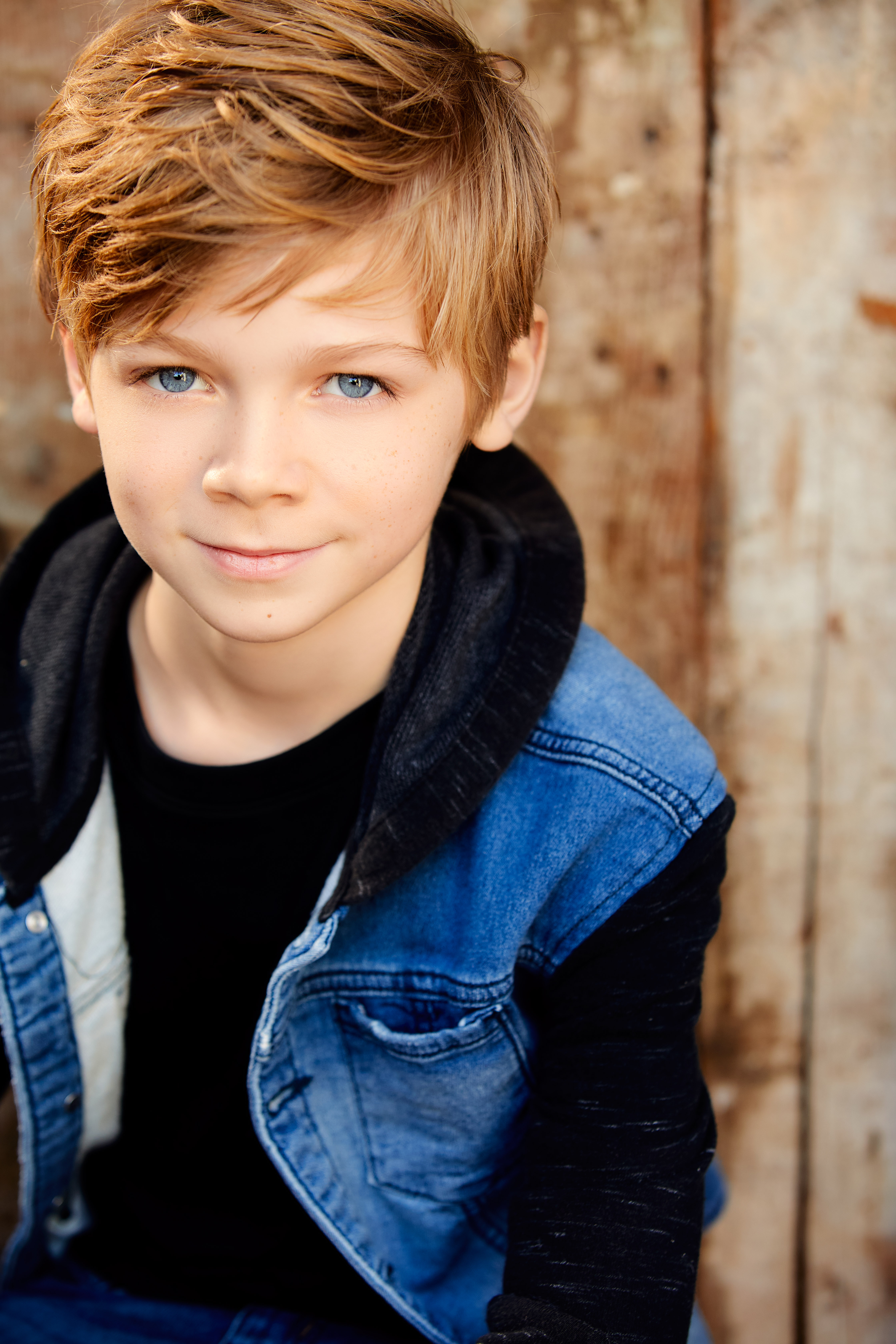 actor Sawyer Jones large photo