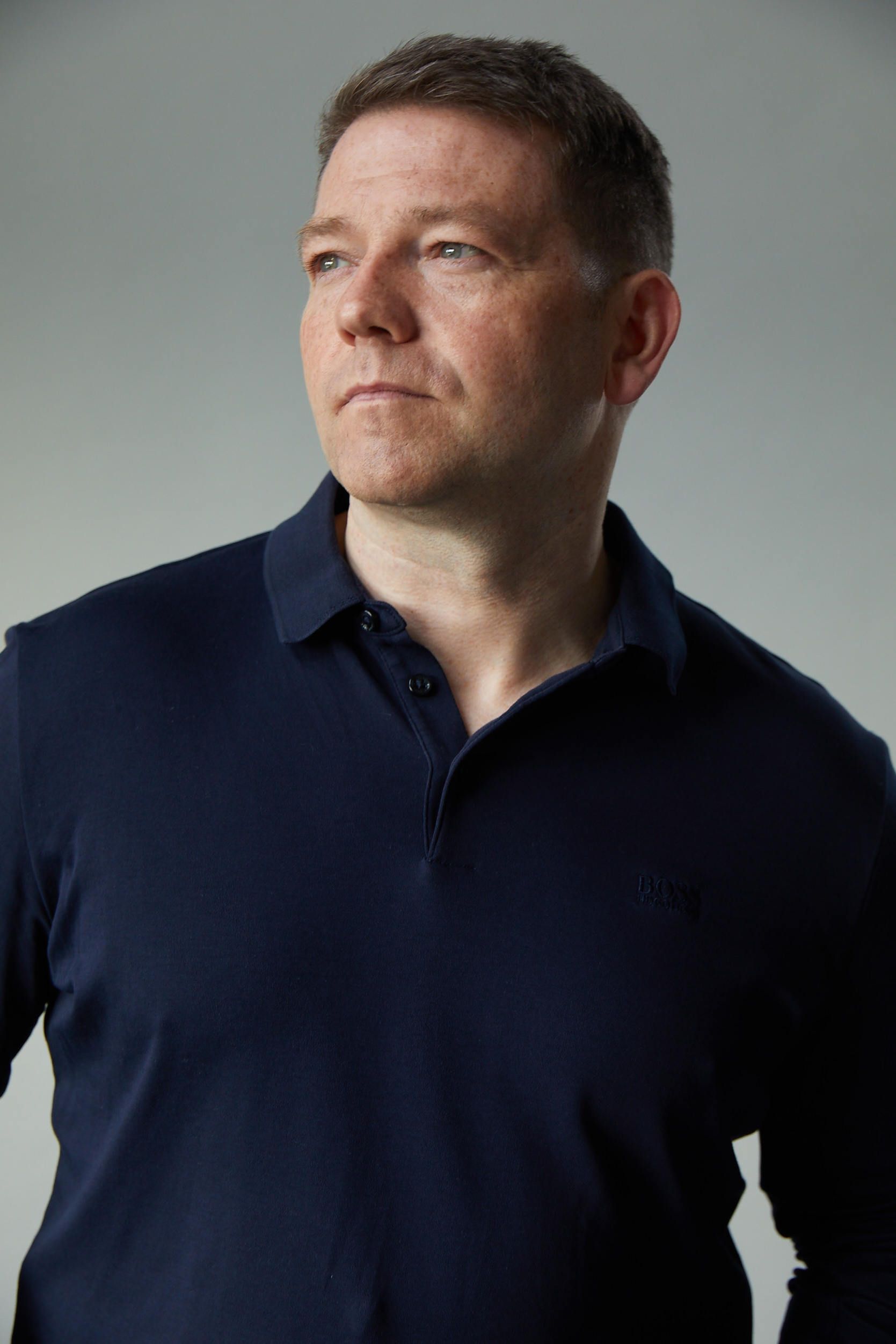 actor Chris Reilly large photo