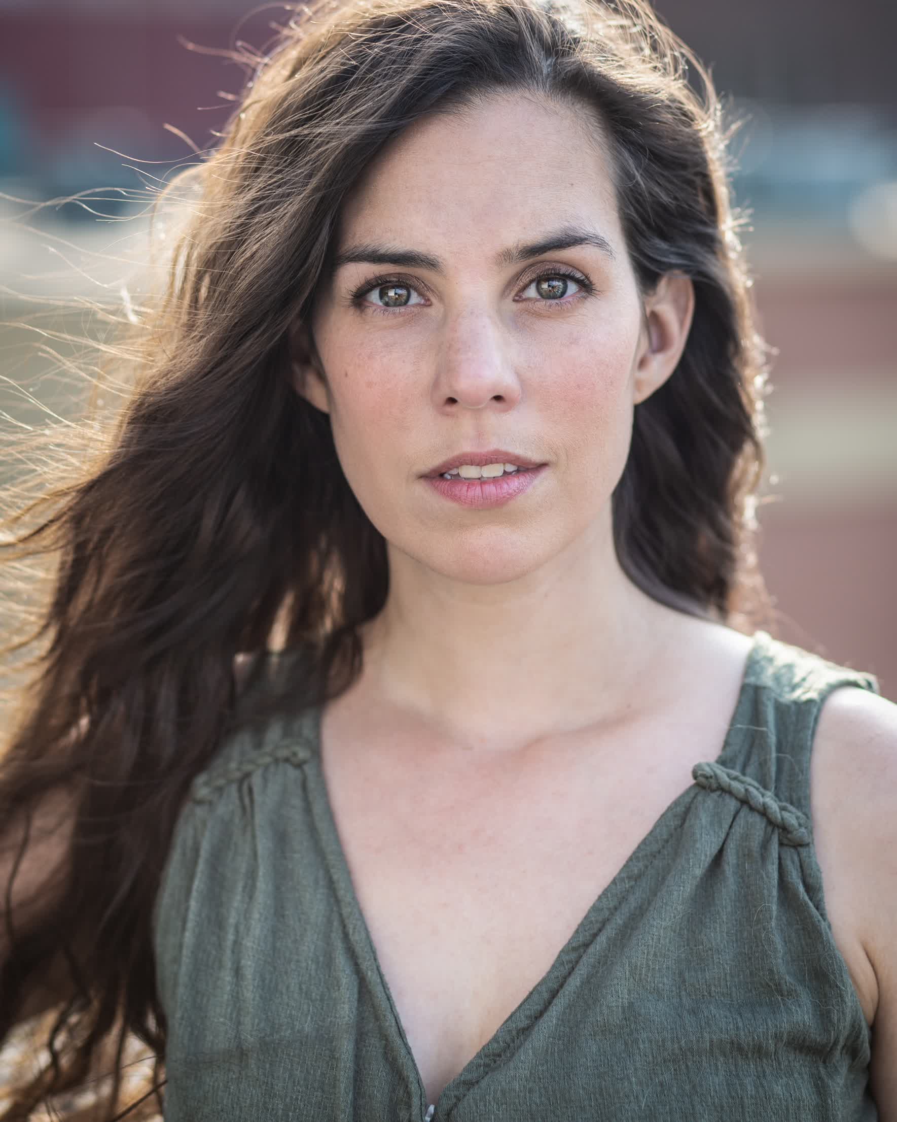 actor Carrie Anne Hunt large photo