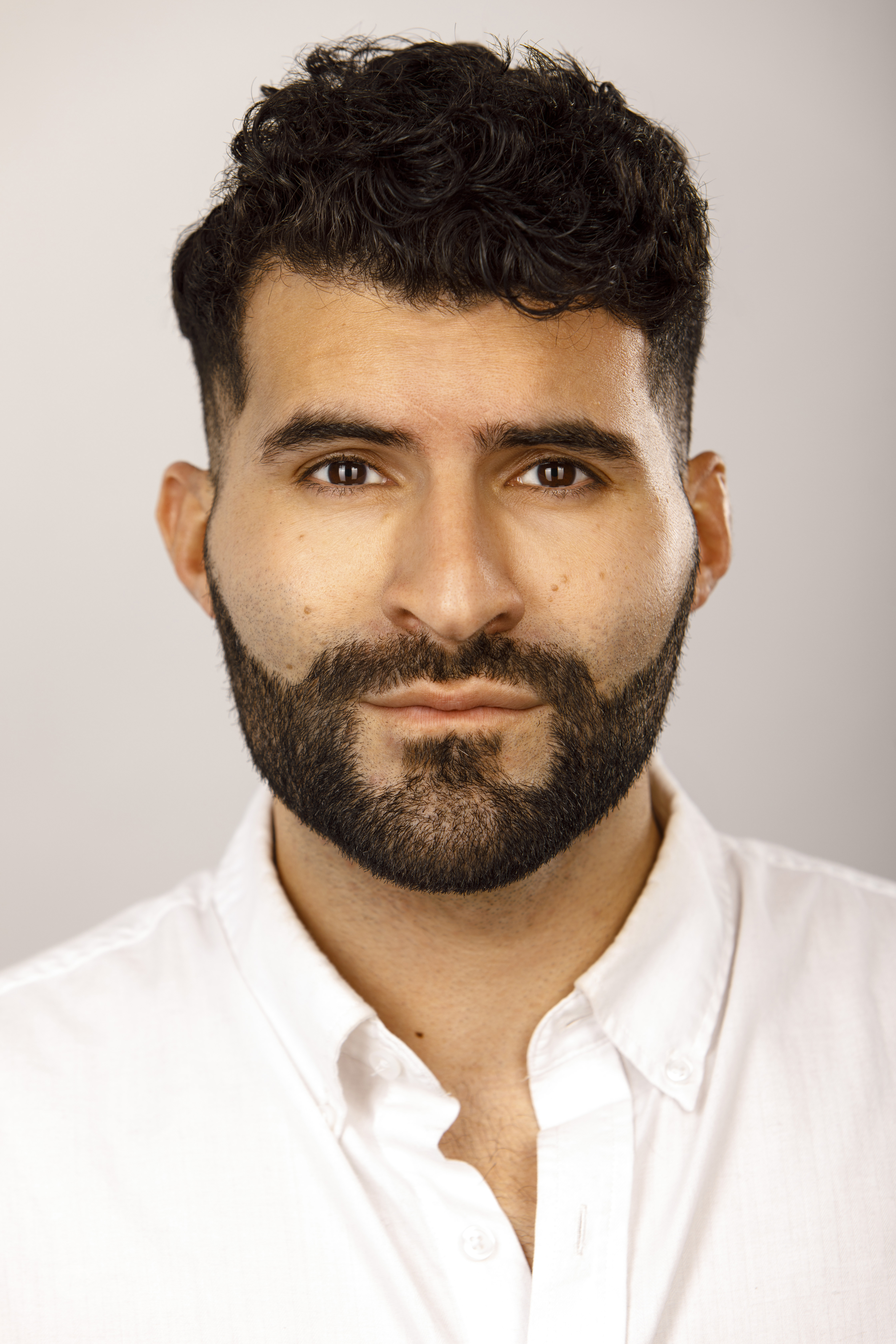 actor Cristian Gonzalez large photo