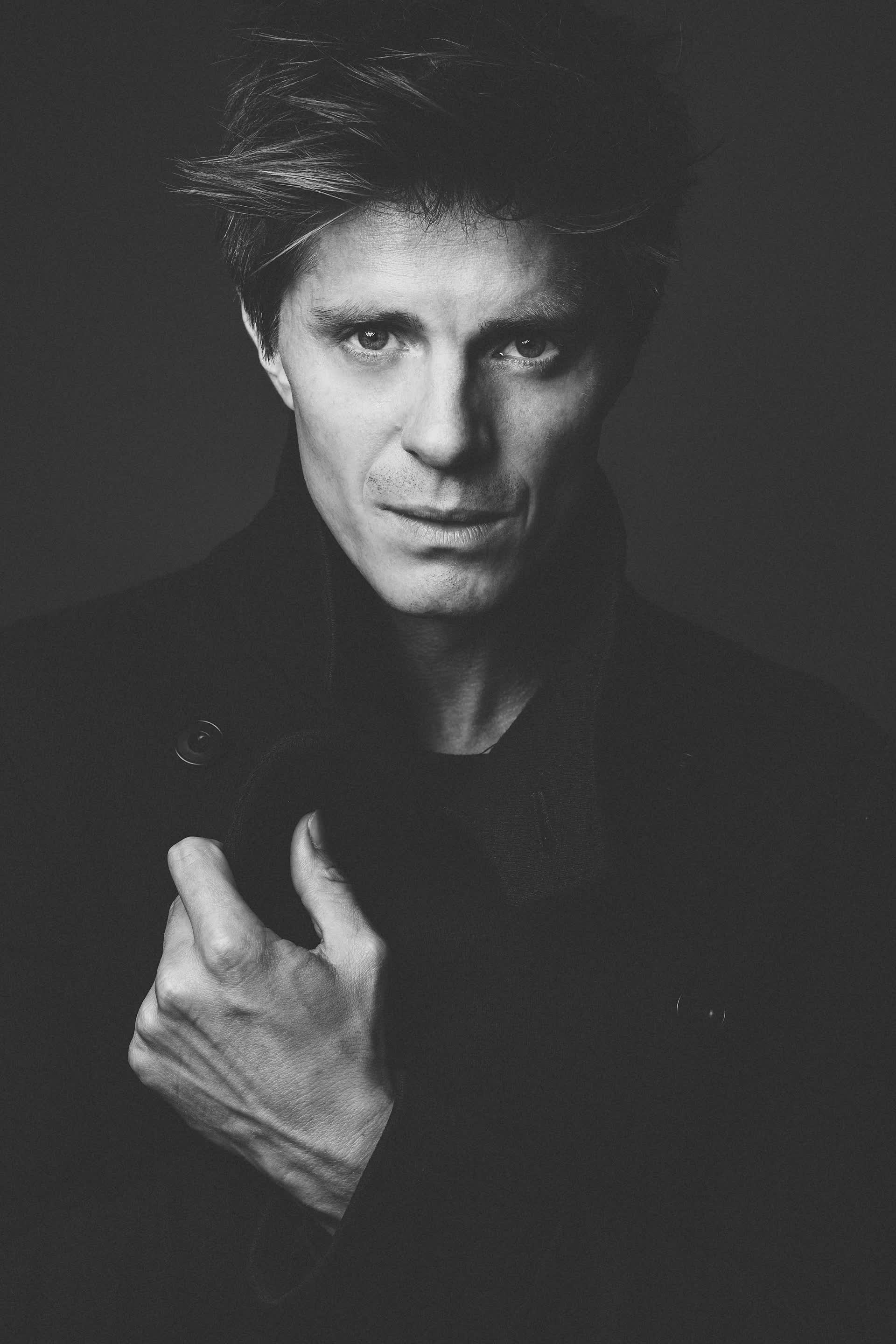 actor Morten Holst large photo