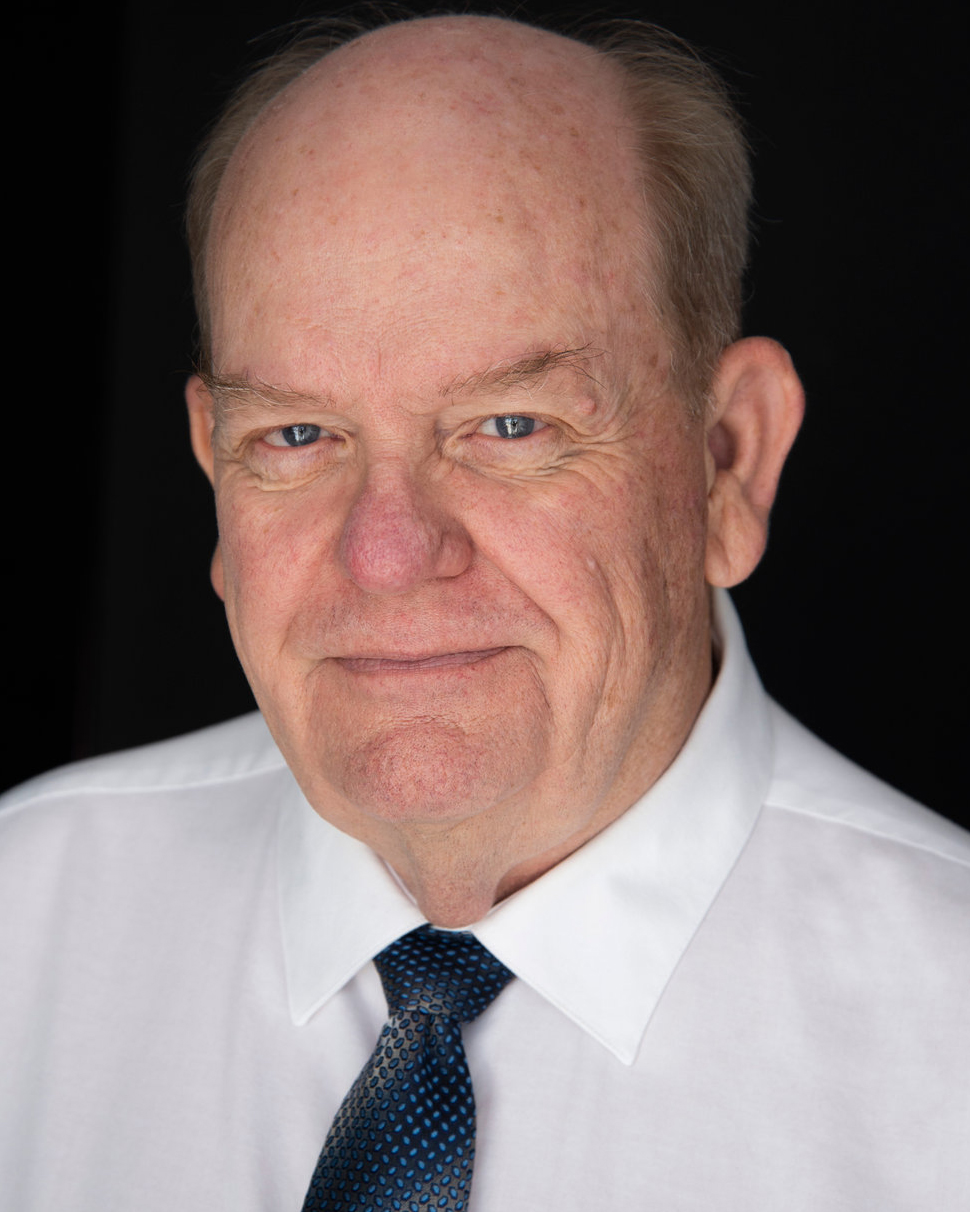 actor Mike Miller large photo