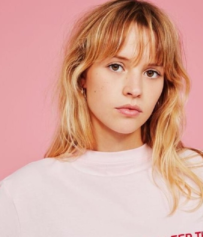 actor Angèle large photo