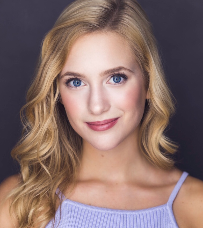 actor Lauren DiMario large photo