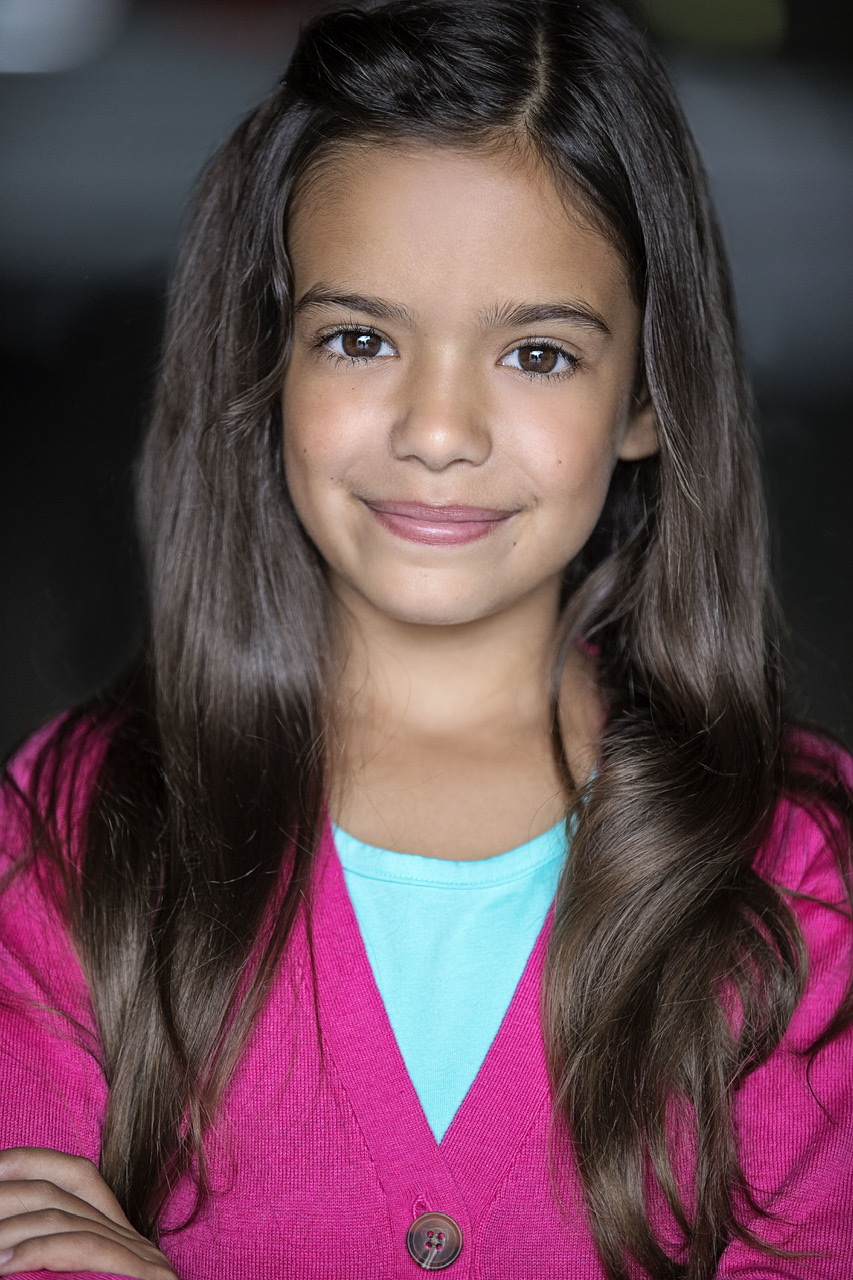 actor Valentina Mandala large photo