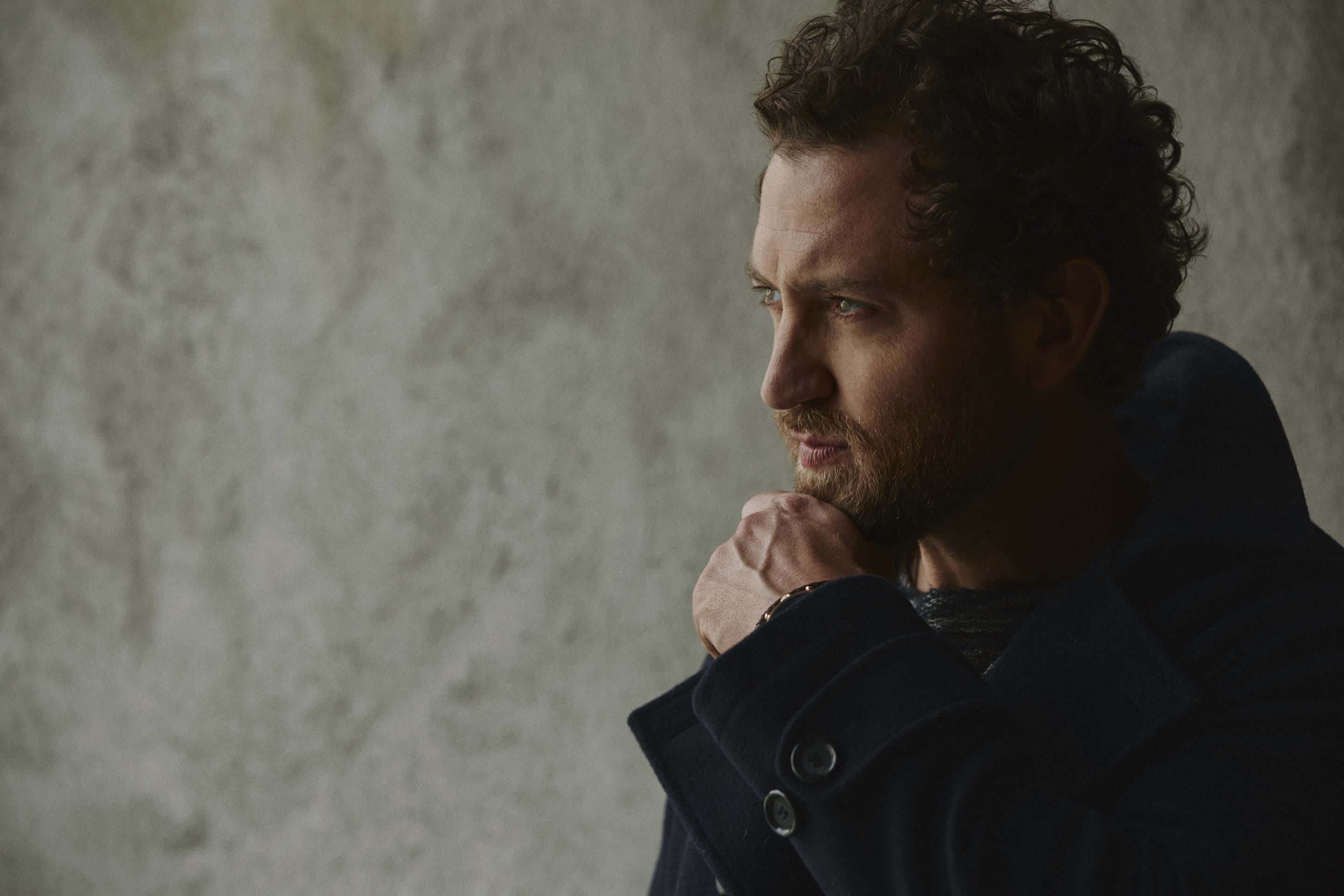 actor Trevor Lee Georgeson large photo