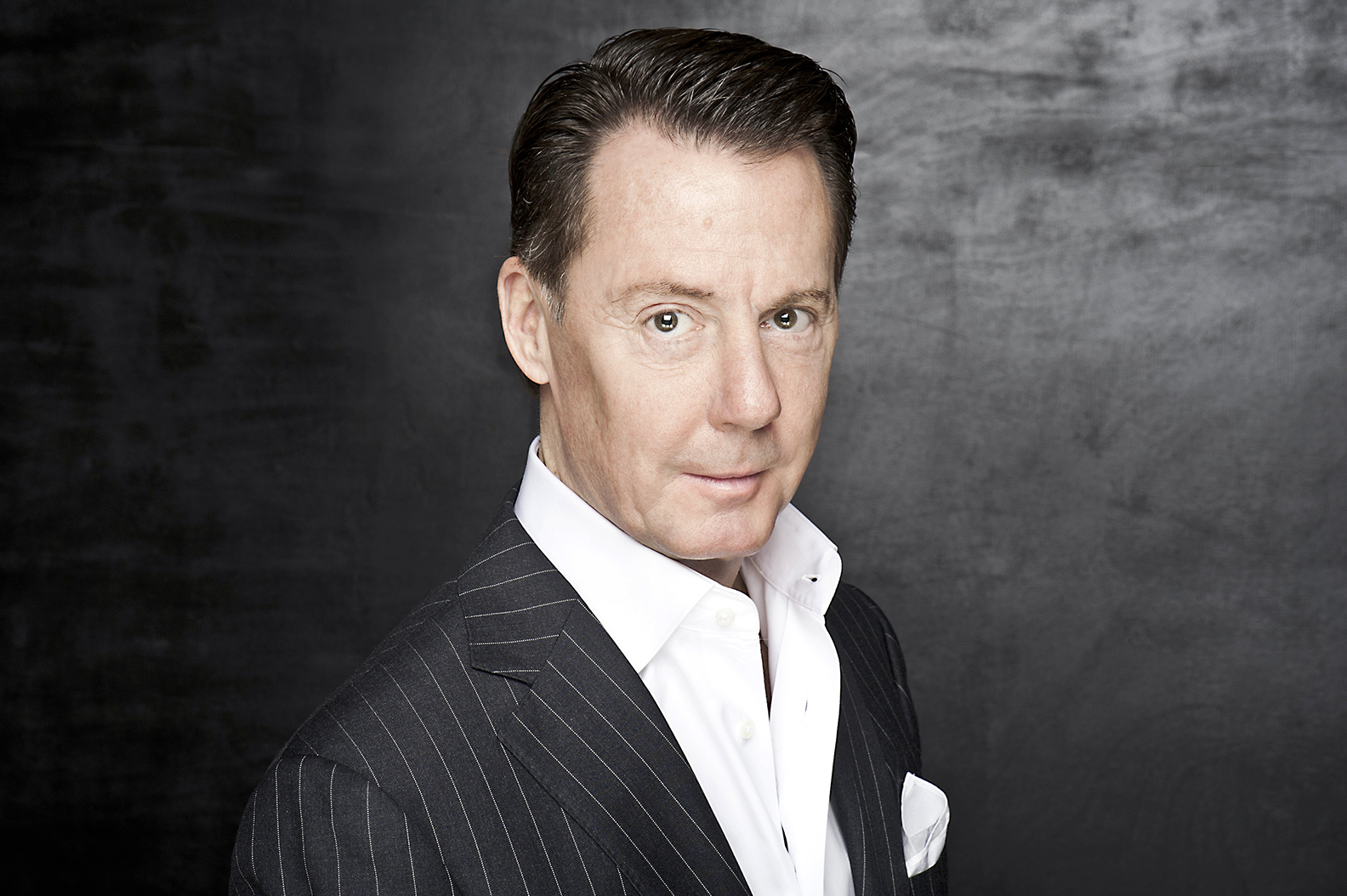 actor Dan Lett large photo