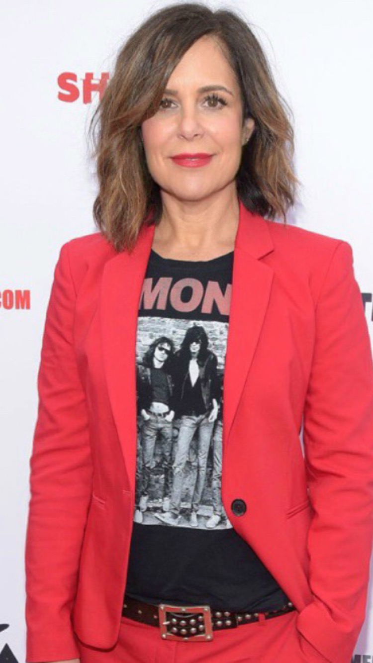 actor Laura Niemi large photo