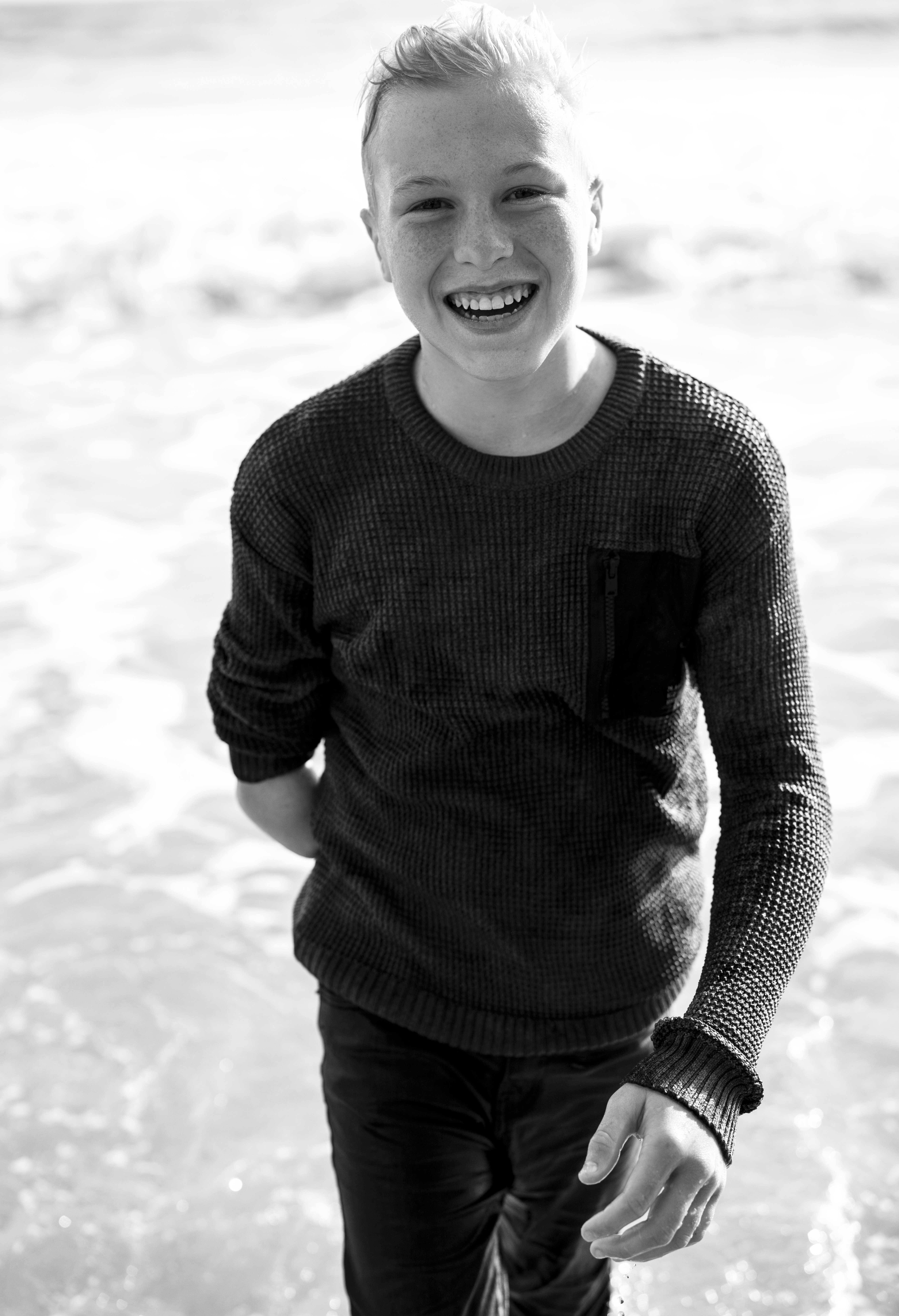 actor Knox Gibson large photo