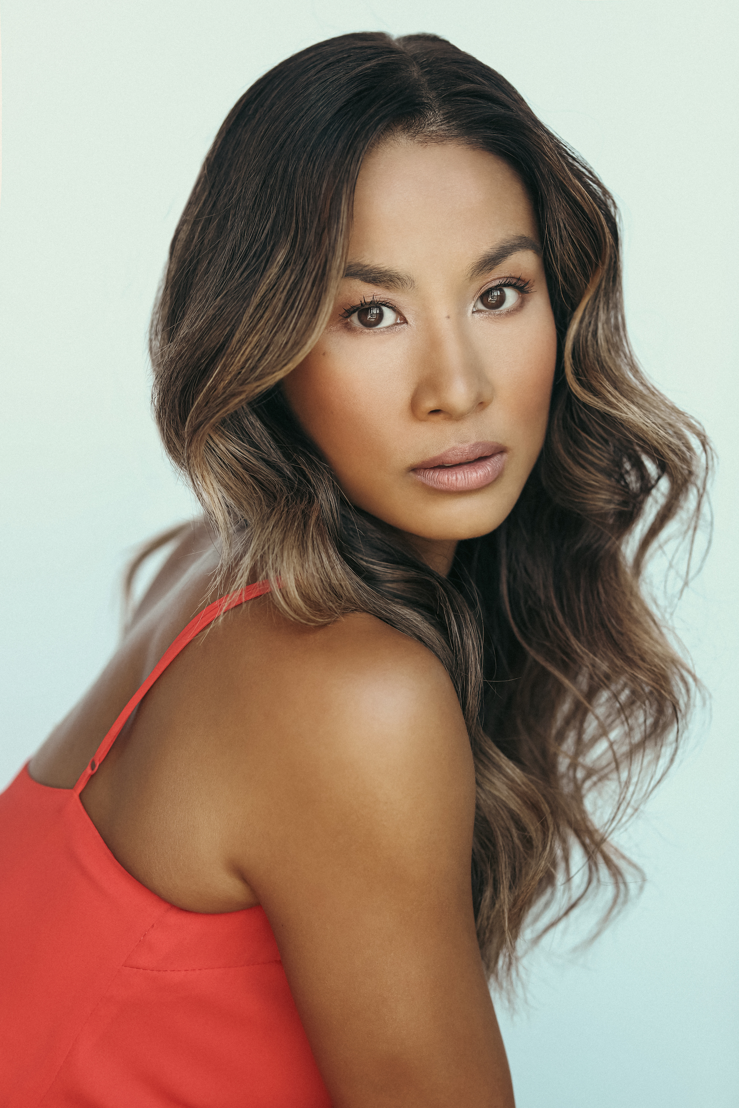 actor Quinnie Vu large photo