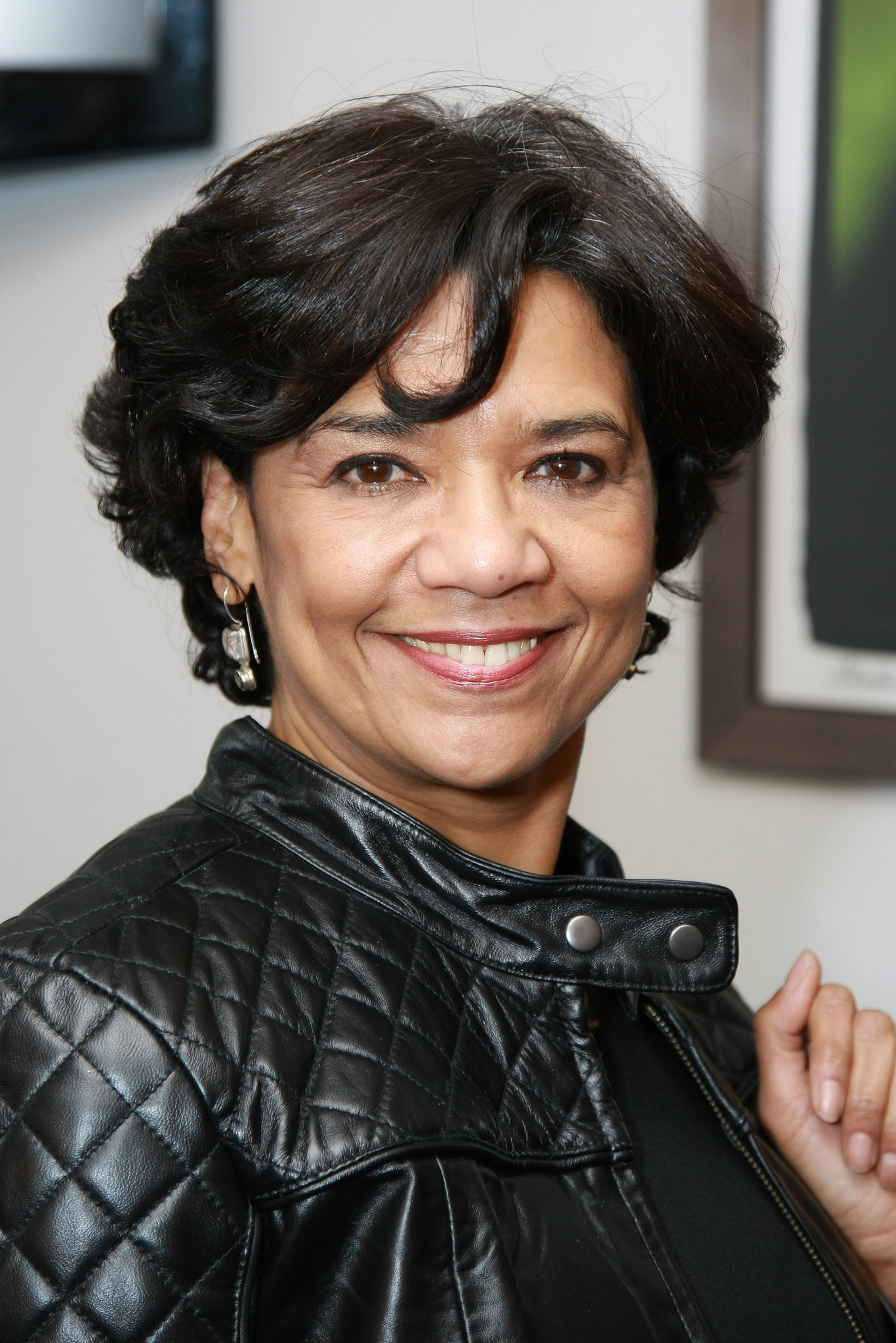 actor Sonia Manzano large photo