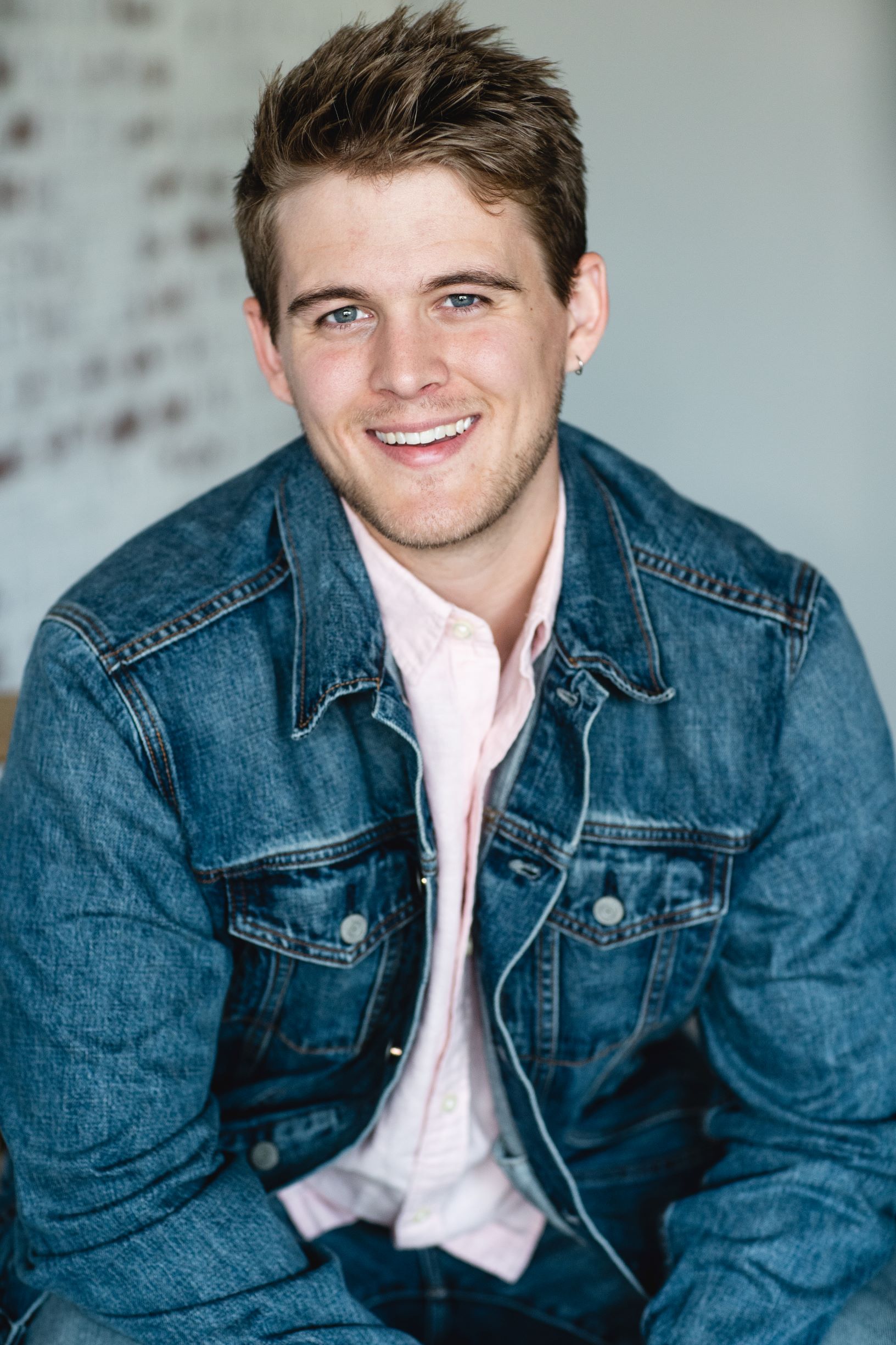 actor Devin Ellery large photo