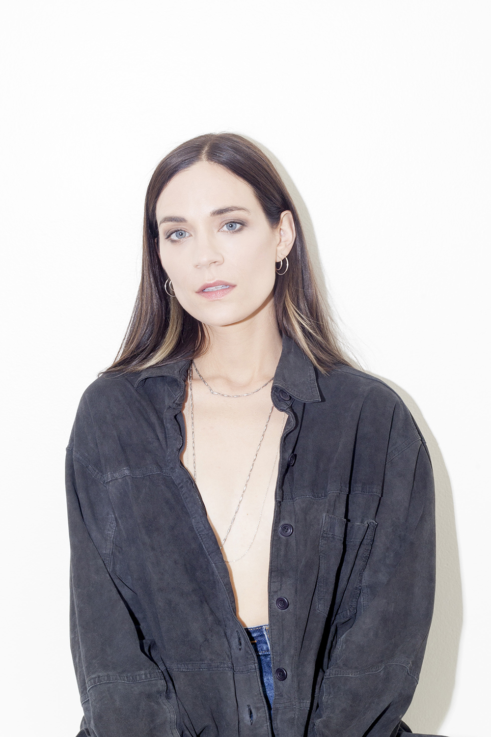 actor Kathleen Munroe large photo