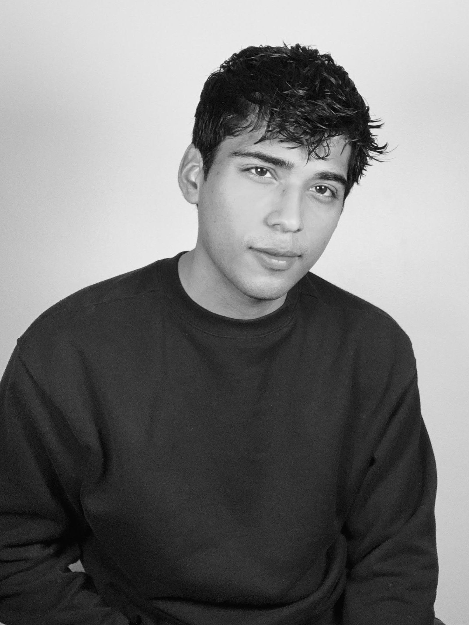 actor Michael Garza large photo