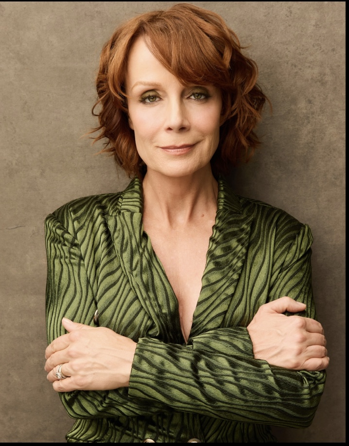 actor Kristin Carey large photo