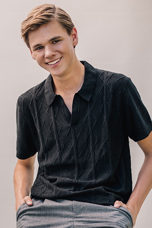 actor Gavin White large photo