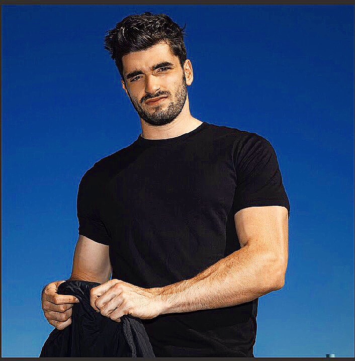 actor Zac Adams large photo