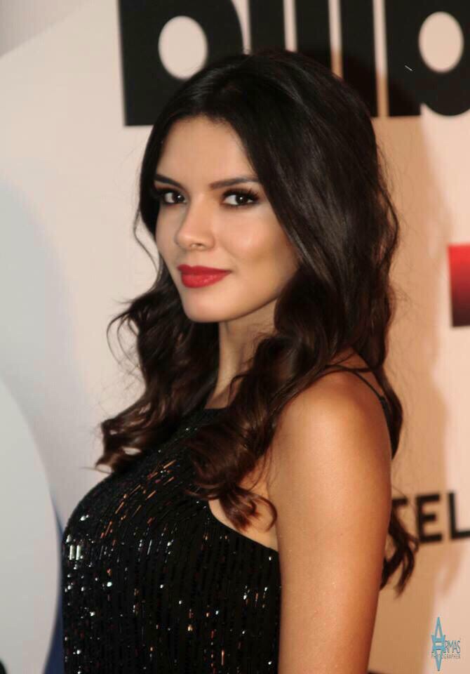 actor Paola Paulin large photo