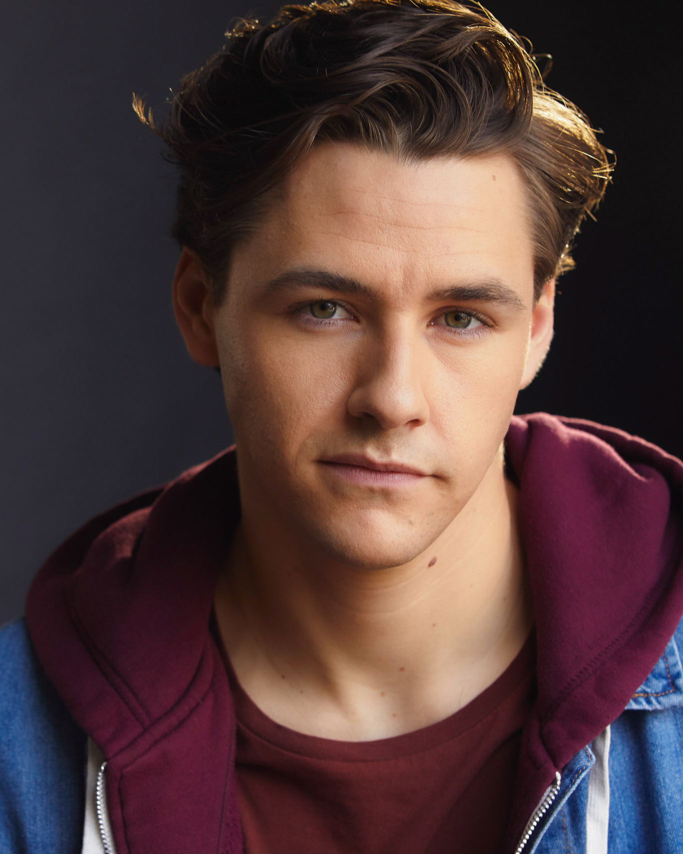 actor Connor McRaith large photo